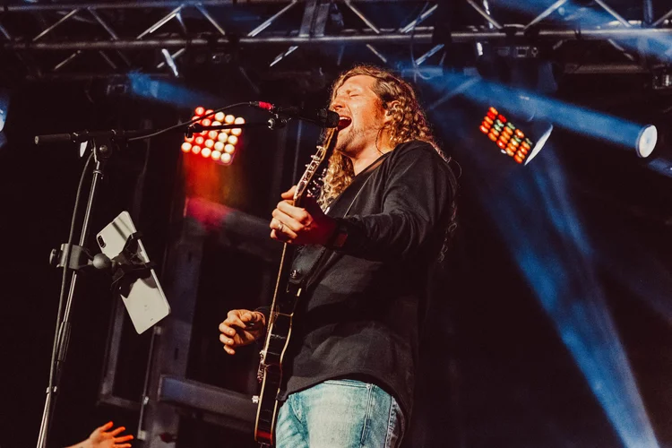 About — SEAN FEUCHT