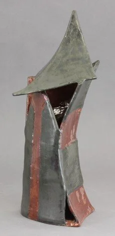 Untitled 
Earthenware 
Spring 2017