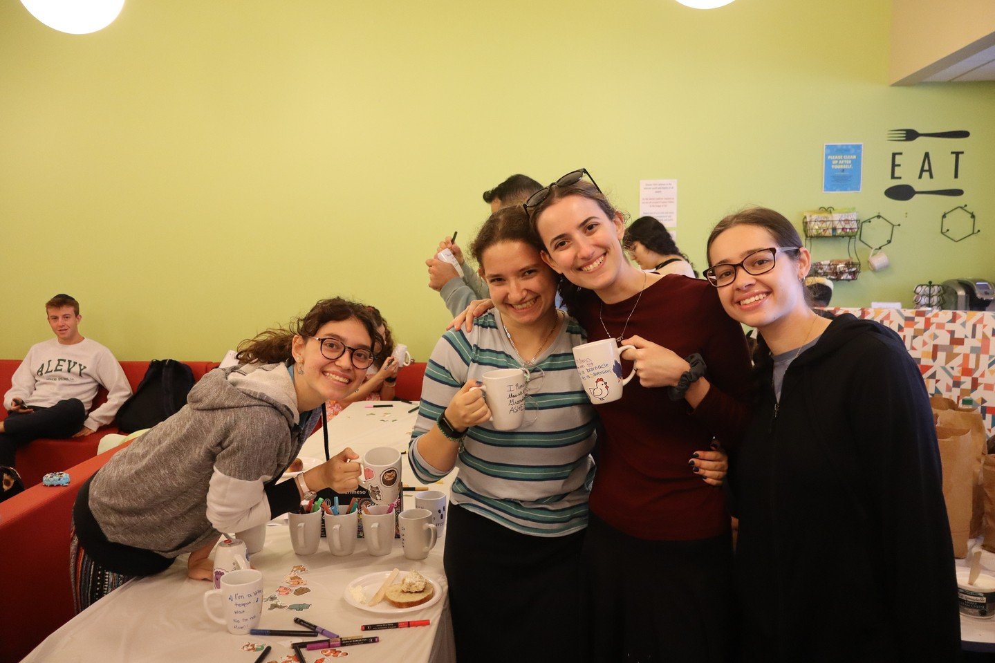 we're throwing it back to Fall Semester 🤠 Say hi to your last year-self!⁠
⁠
Events Featured:⁠
- Make-A-Mug⁠
- Hanukkah Hour⁠
- Falafel Waffles⁠
- Discover Your Direction