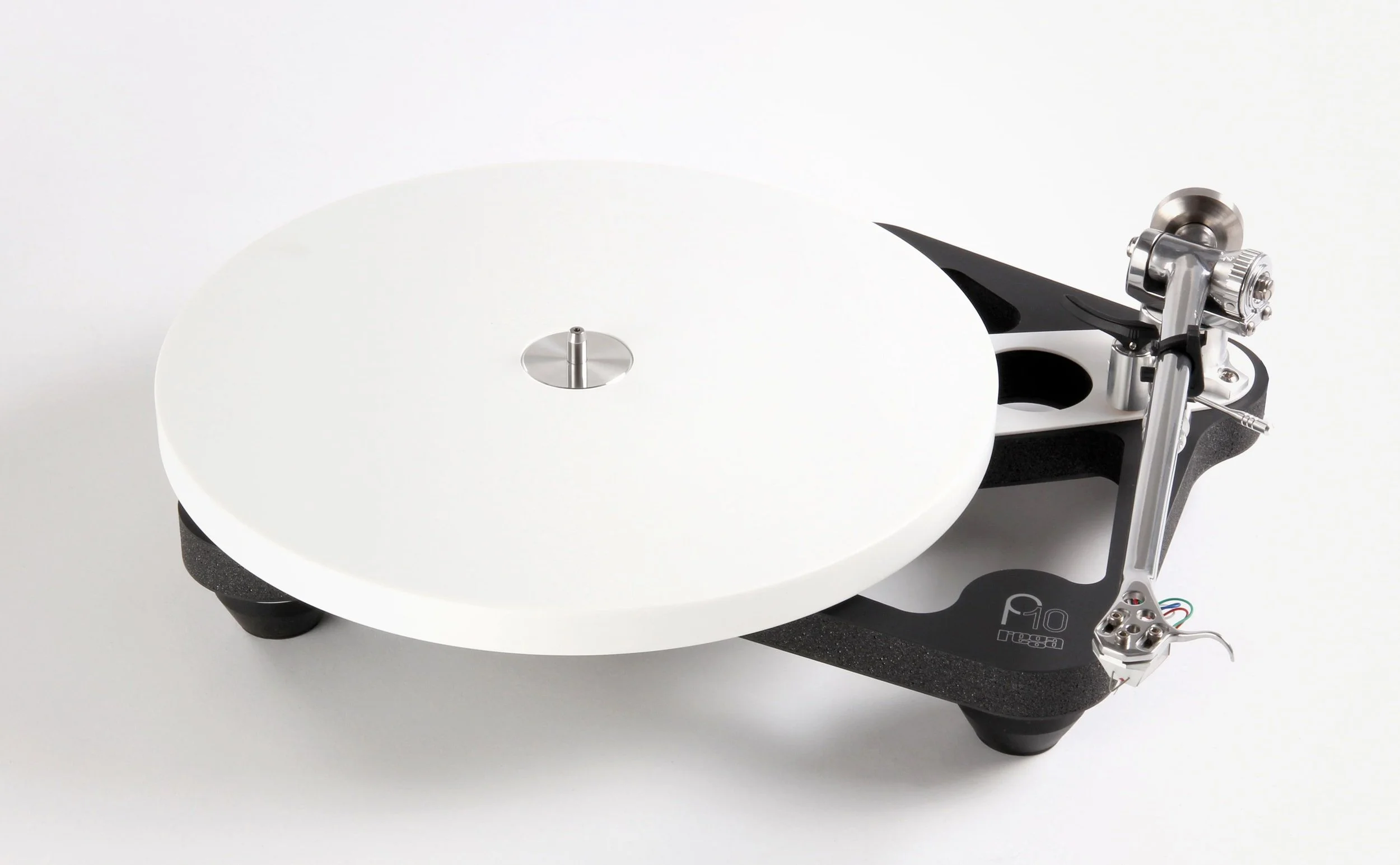 REGA P10 TURNTABLE - REVIEW