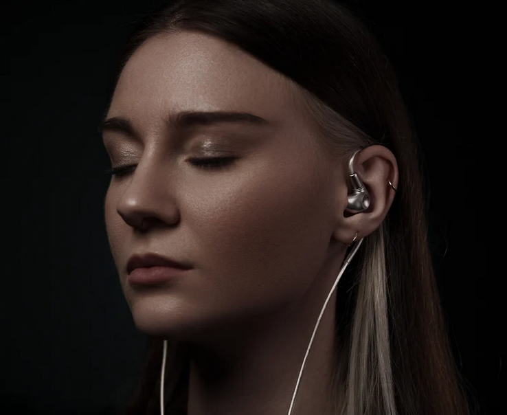 PRESS RELEASE: MEZE AUDIO ASTRU