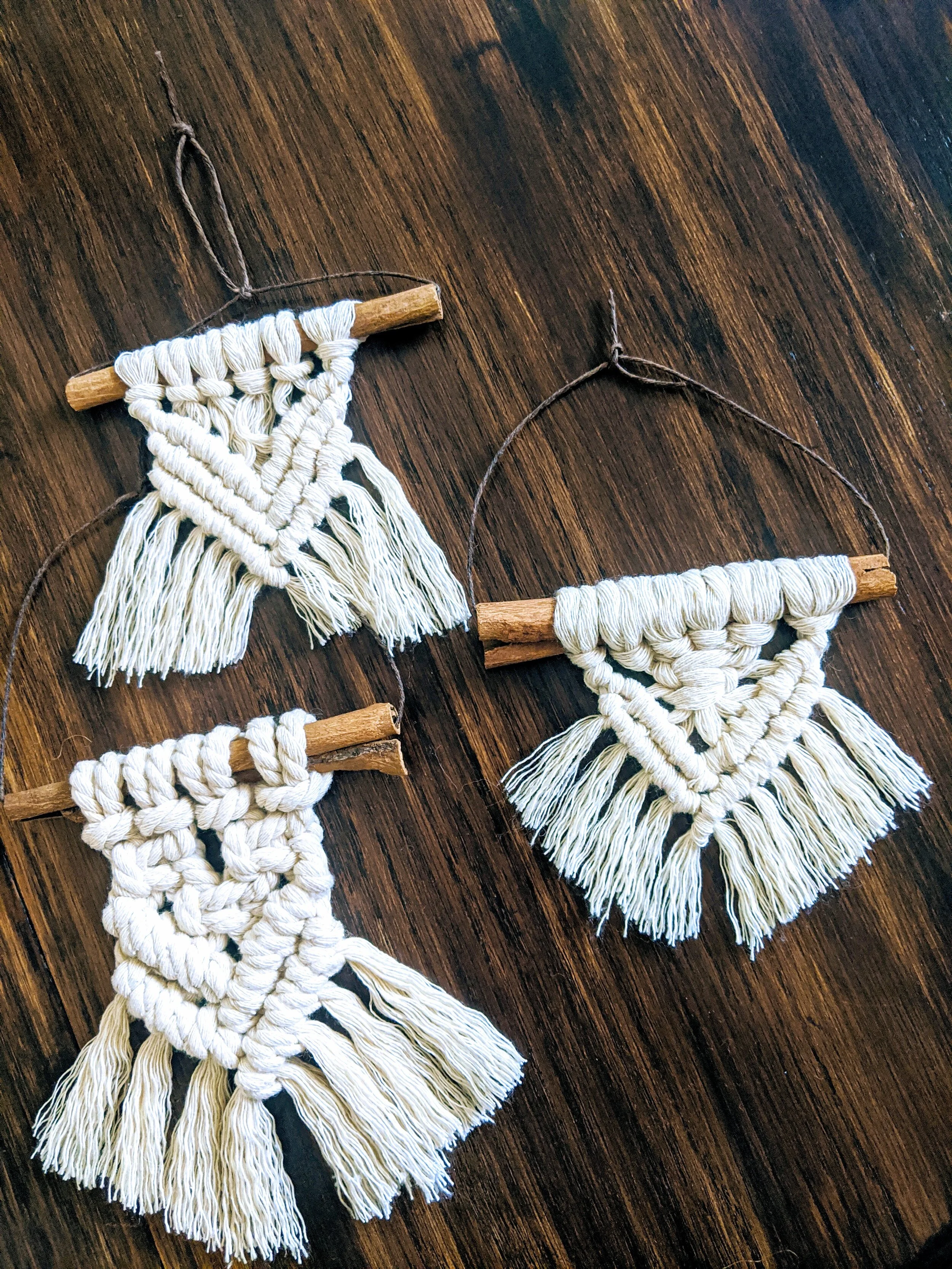Mini Ornament Macrame Workshop