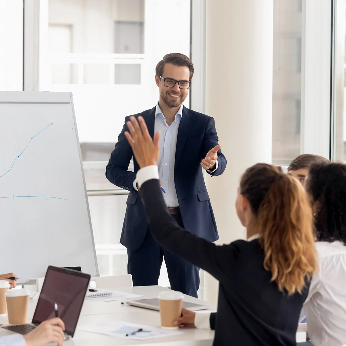 3 Tipps für eine starke Stimme bei Präsentationen