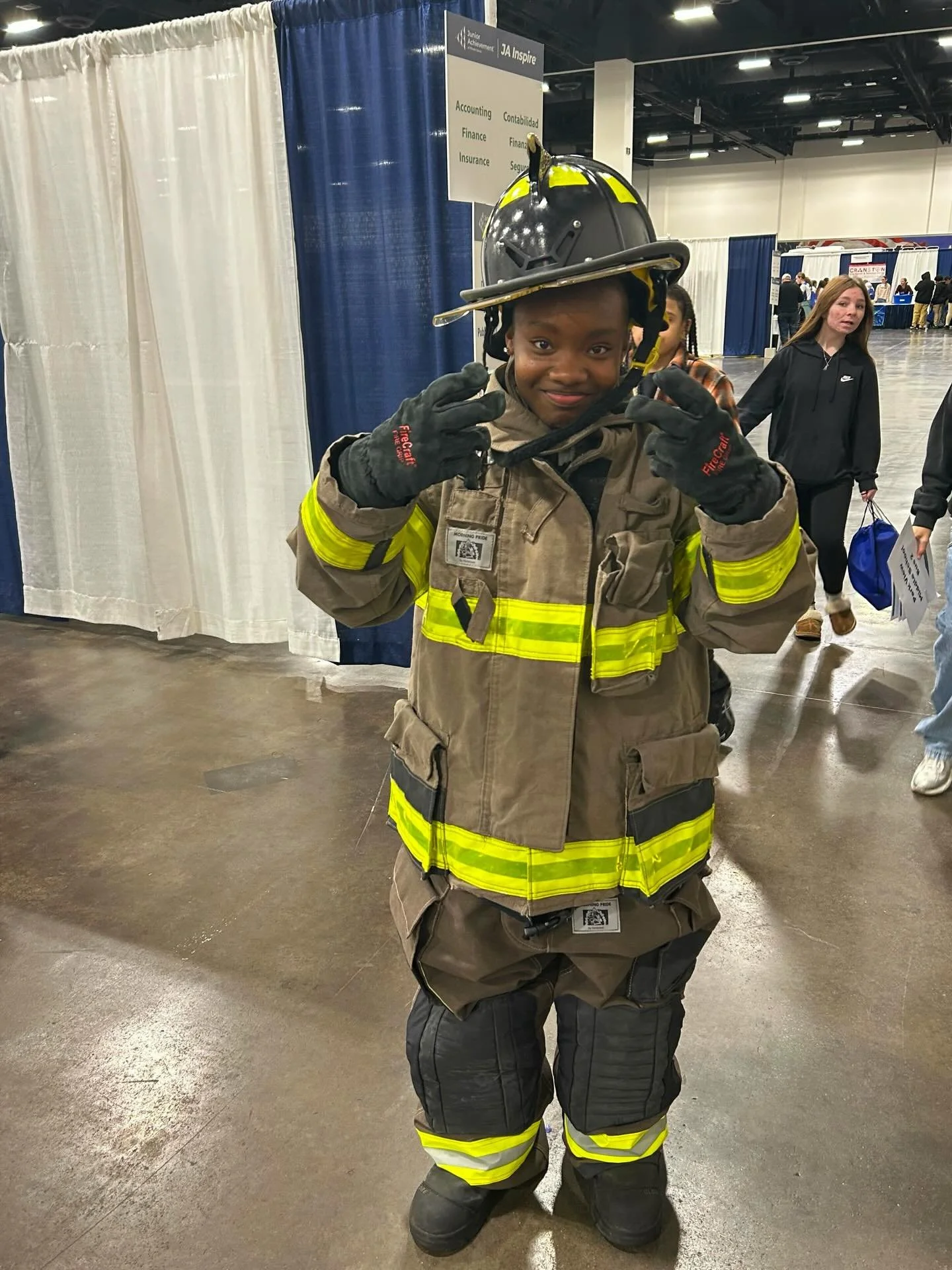 PVD Prep 8th grade at the Career Fair! Big goals, big ideas, big futures ahead. ✨

#careerfair #middlschool #8thgrade #providence