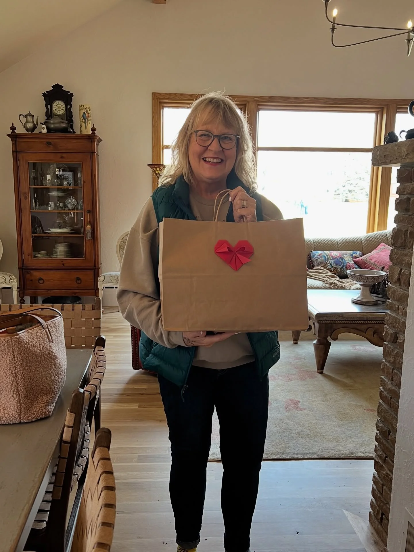 A visit by Pastor Peg Marose. What a pleasure!

#humbleheartsclergy