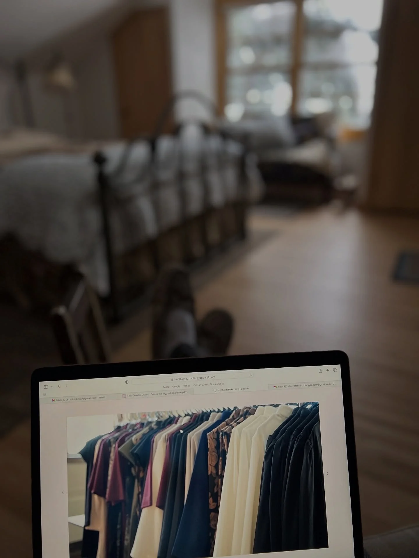 Have a minute? Take a minute.

Browse the collection.

#clergy #clergywomen #femaleclergy #preachingwomen #humbleheartsclergy