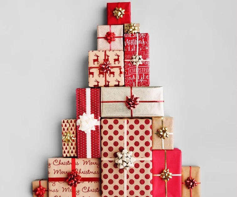 Shop smart. Spend less. And still find meaningful gifts for everyone on your list.