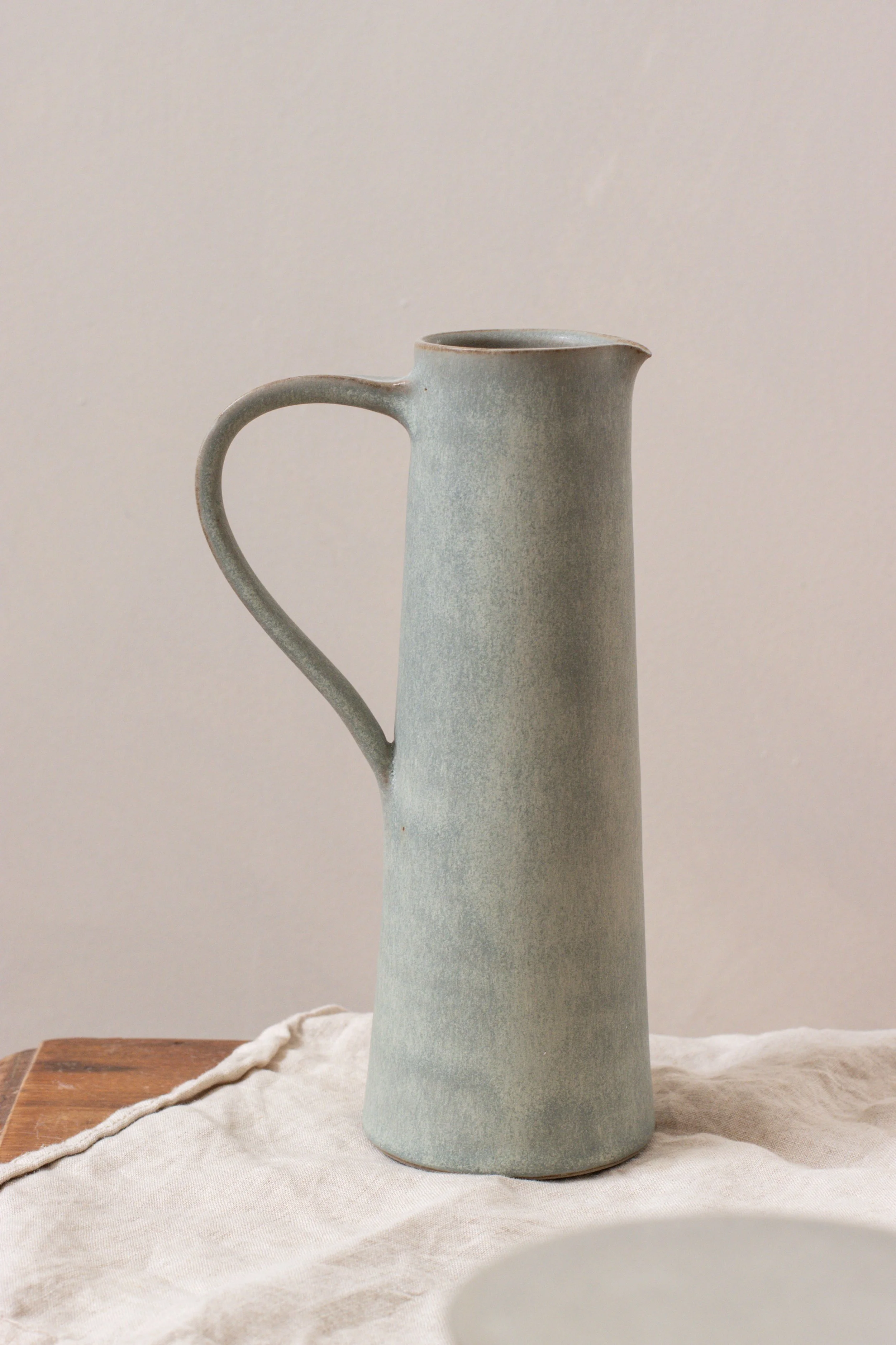 jug.mb.2.jpg