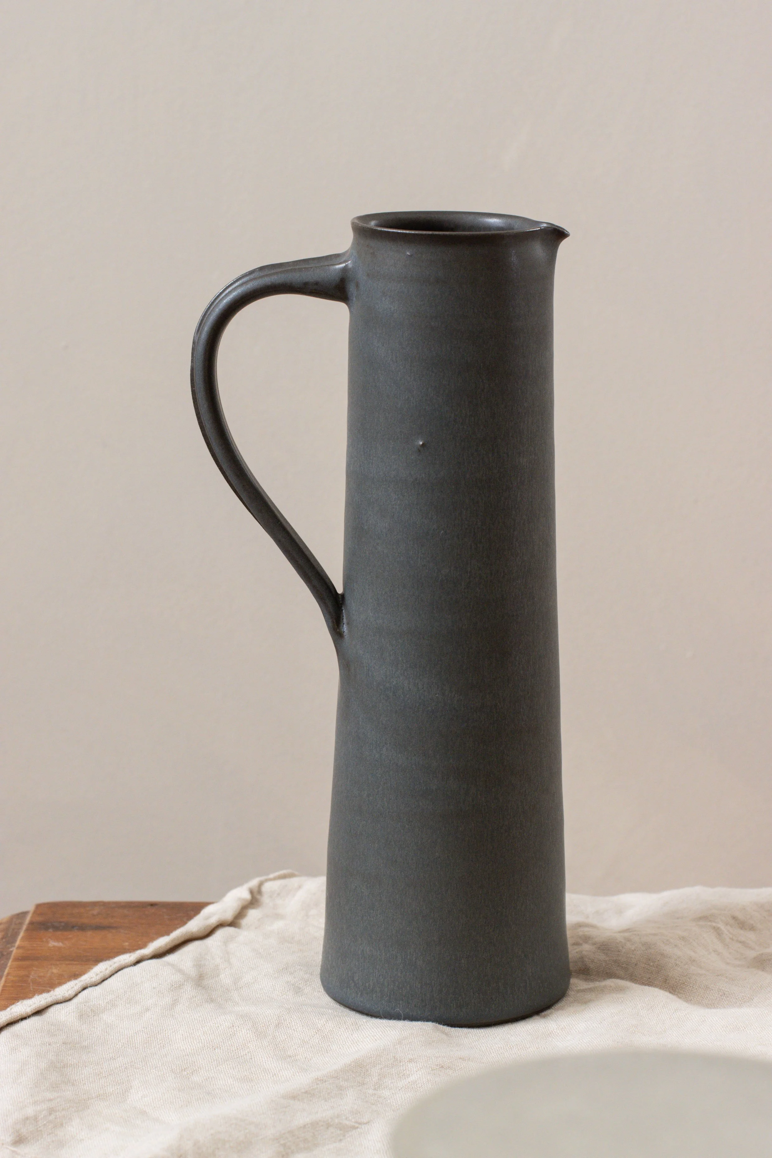jug.nb.2.jpg