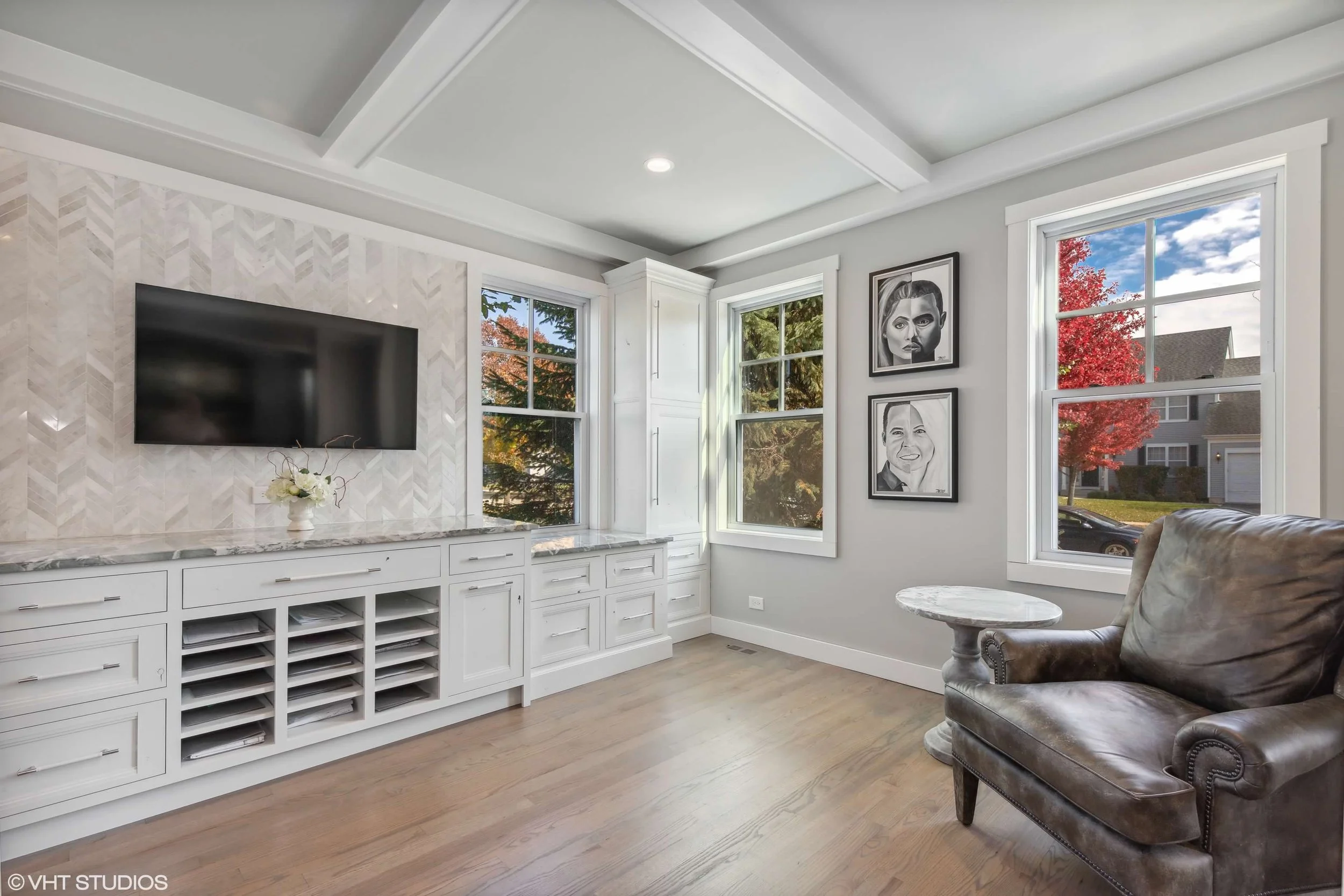 03_2807RegnerRd_10002_LivingRoom_HiRes.jpg