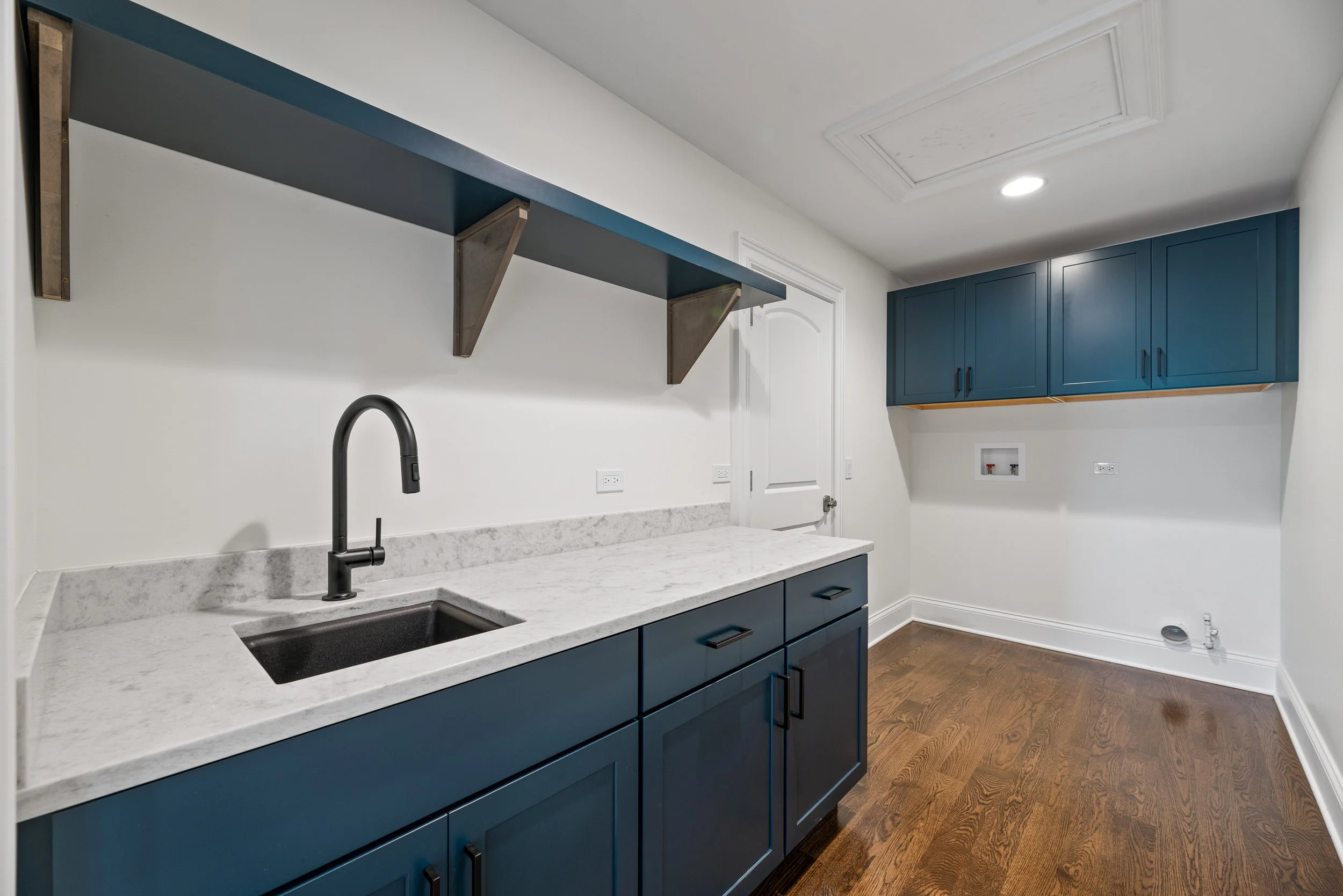 Upstairs Laundry Lot 15.jpg