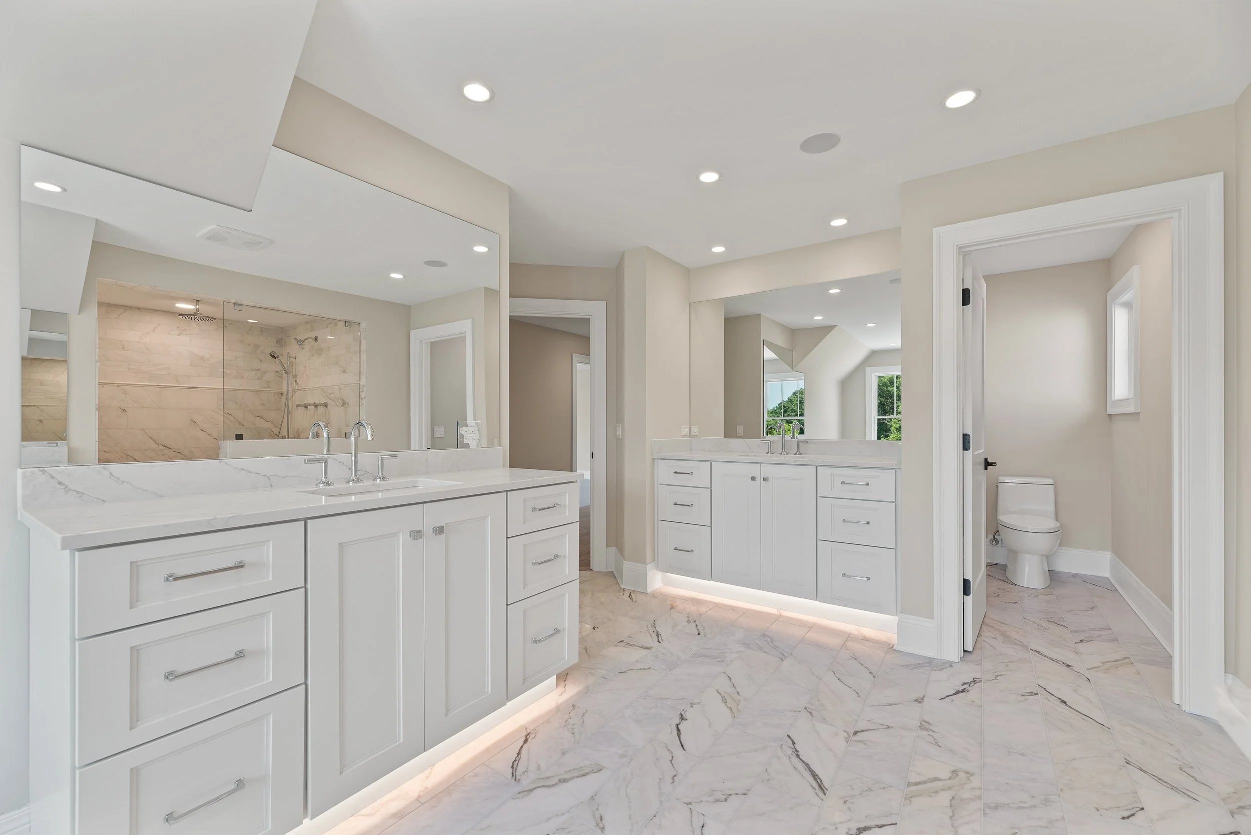 Master Bath 1 Lot 9.jpg