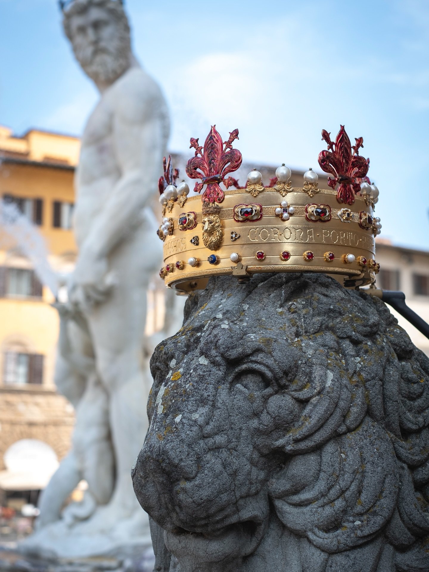 When I say that Paolo Penko is Florence&rsquo;s most renowned Goldsmith, it&rsquo;s not a marketing phrase meant to catch your attention. It&rsquo;s the truth. 
//
I&rsquo;d be hard pressed to find another artisan who has done even half of what Paolo