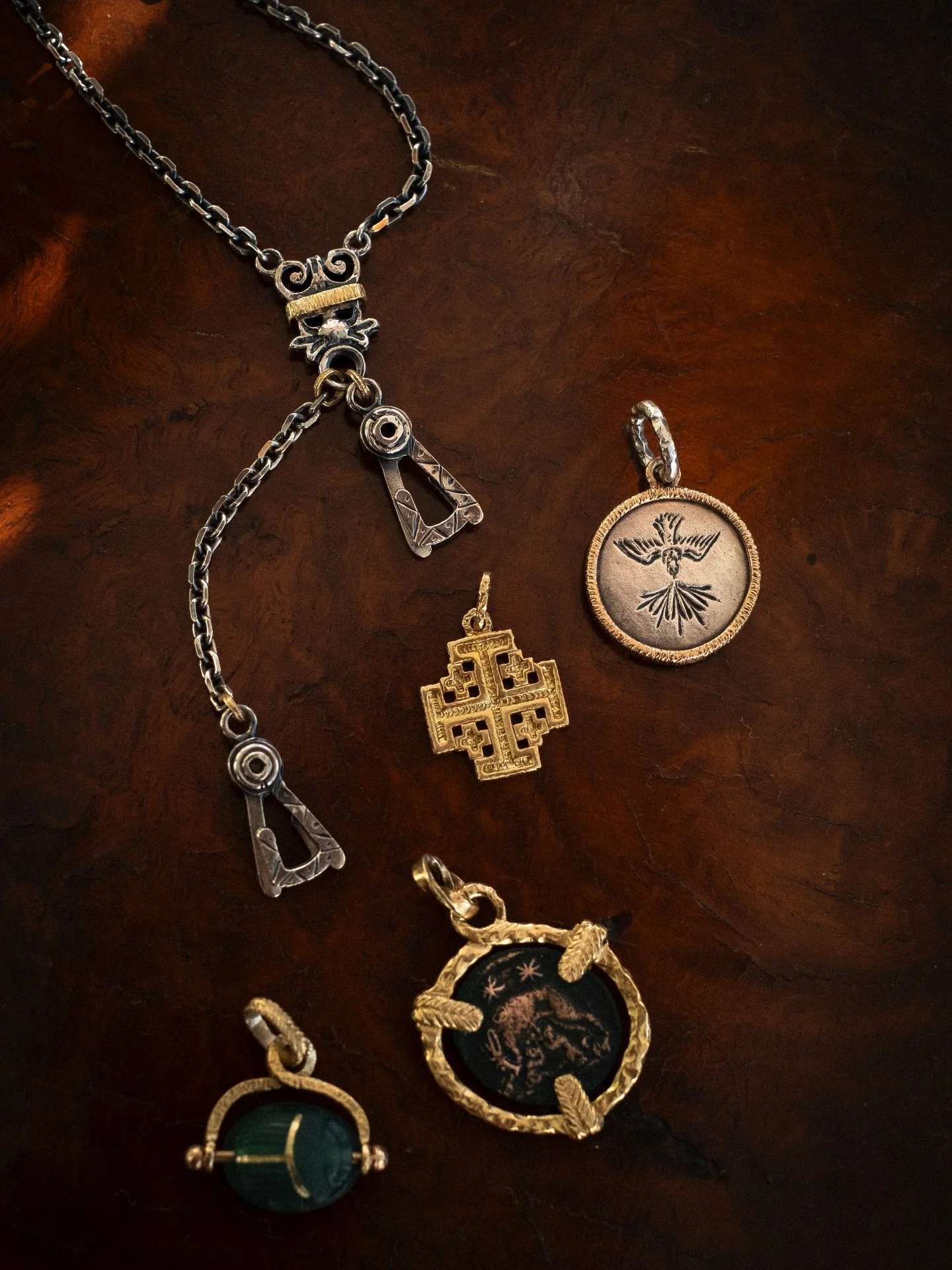 The &laquo;Mascherone&raquo; Chain
//
A wearable archive of tangible memories.
A collection of heirlooms and meaning worn -close to the heart - for safe keeping. 
//
Paolo Penko exclusively for L&rsquo;Arte Nascosta. 
//
Available for order: link in 