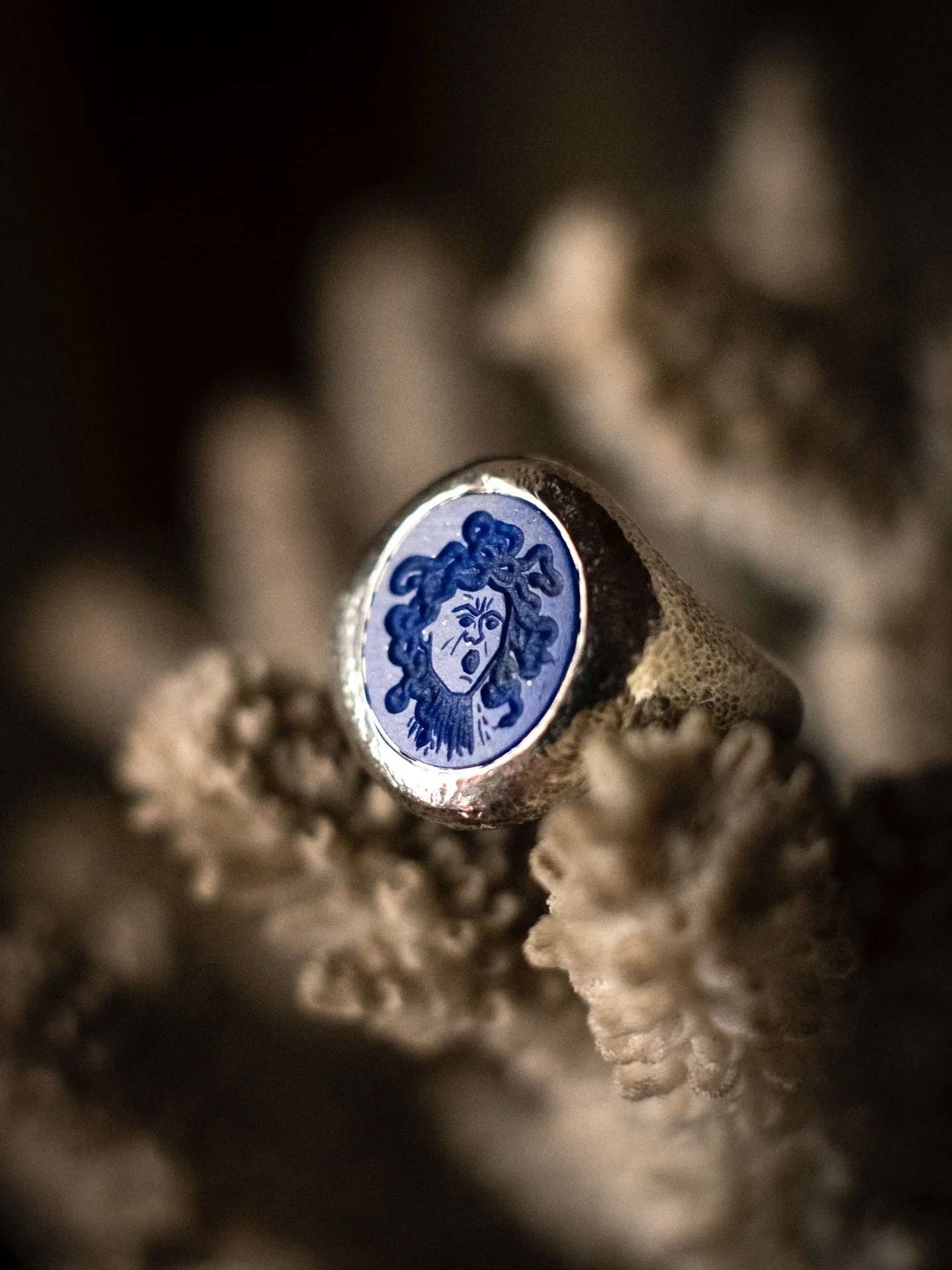 Intaglio &bull; Moneta &bull; Reference 
//
Caravaggio&rsquo;s &laquo;Medusa&raquo; (ca. 1596) two ways upon custom commission:
&bull; an &laquo;Intaglio&raquo; Ring in hand carved lapis &amp; sterling silver
&bull; a hand engraved &laquo;Moneta&raqu