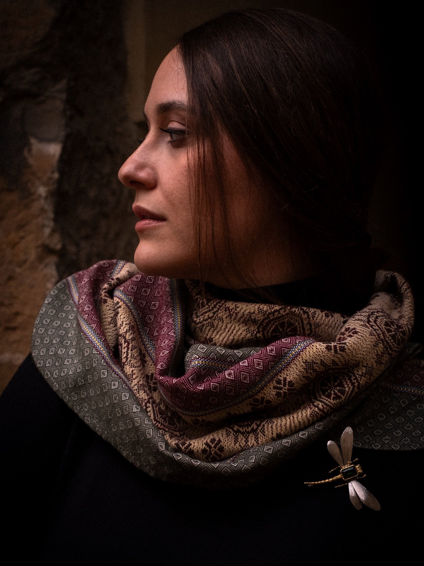 Tributes to Nature
//
So enamored has mankind been with the harmonious beauty of nature that for millennia he has utilized the most precious metals and stones at his disposal to masterfully craft handmade, miniature homages to the splendor of creatio