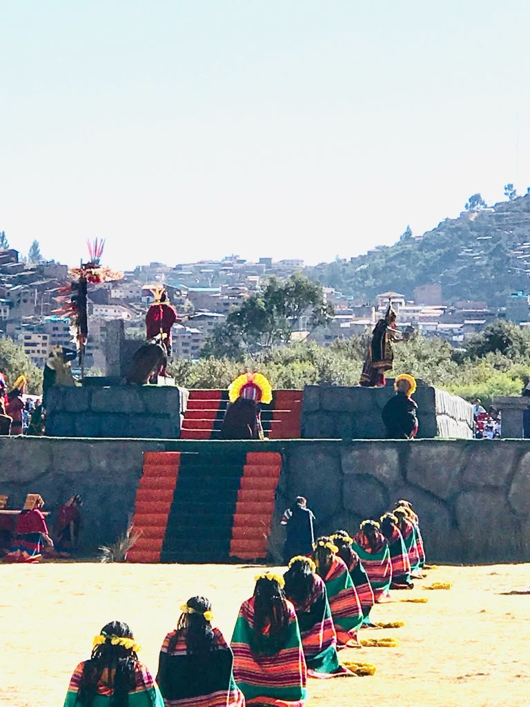 7 inti raymi reverence 2.jpg