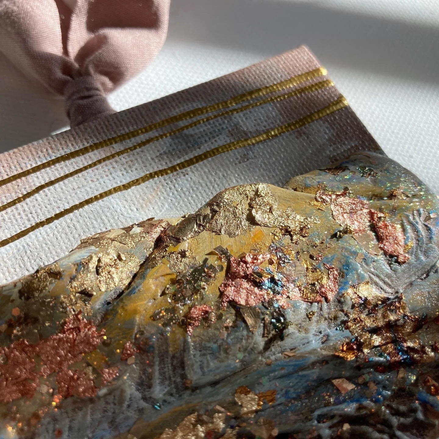 06E35CF9-5D7C-4B27-8CB9-18A846F8414F