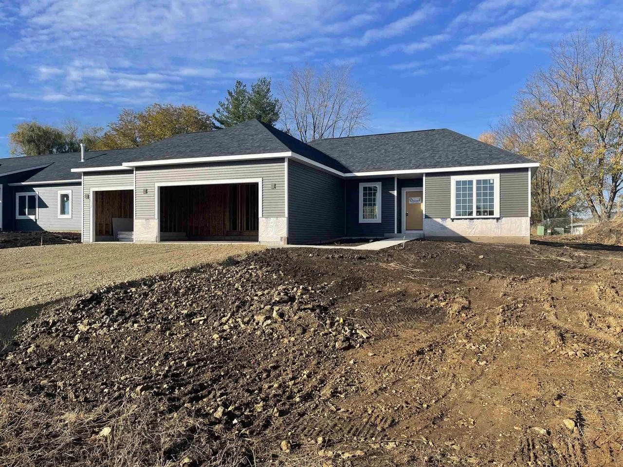 Home For Sale 408 LuAnn Kay Lane, Orfordville • LOT 17 — Next