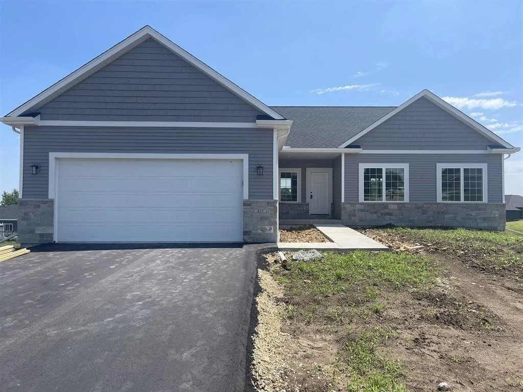 Home For Sale 412 Luann Kay • LOT 15 — Next Generation New Home Construction Beloit, WI