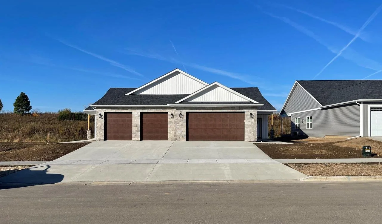New Construction Briar Crest Subdivision Janesville, WI — Next
