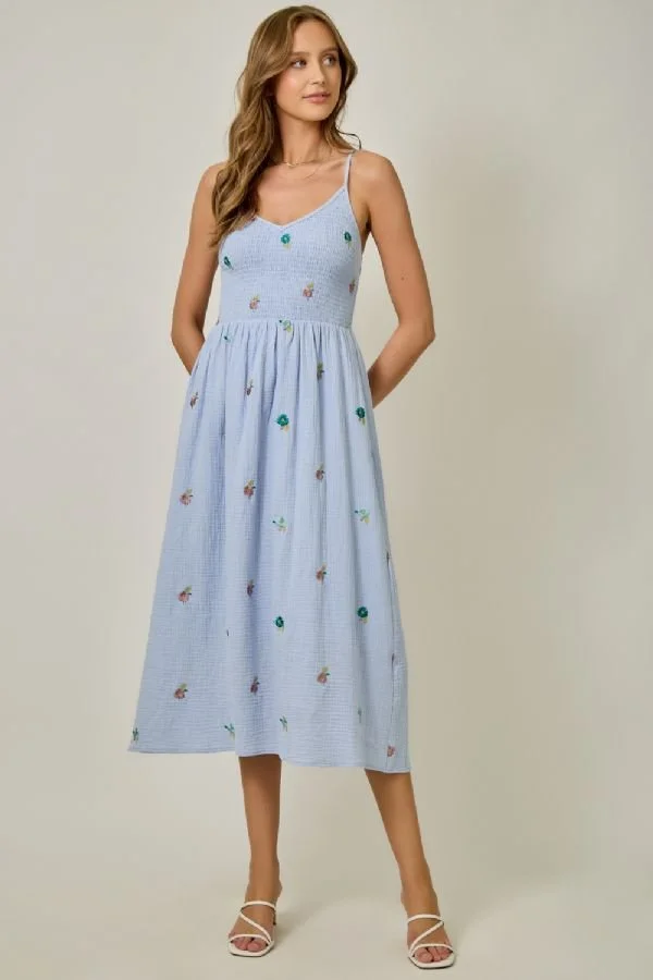 T_61464-Soft Blue_03.jpg