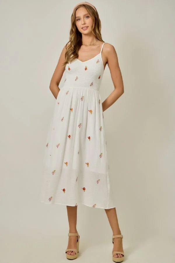 T_61464-Off White_01.jpg