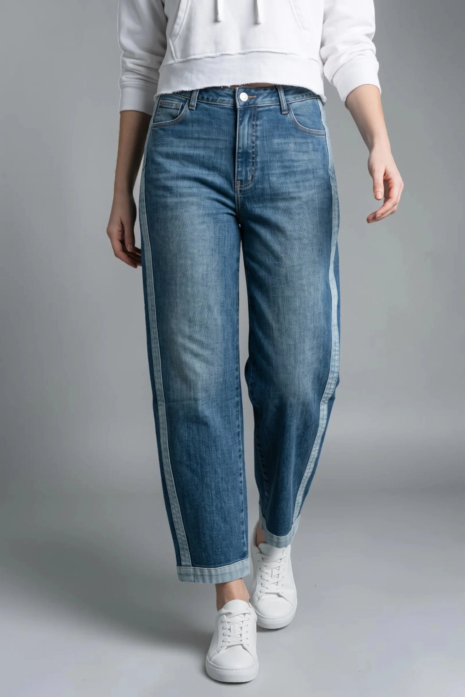 Wide-Leg Denim Jeans with Side Stripe