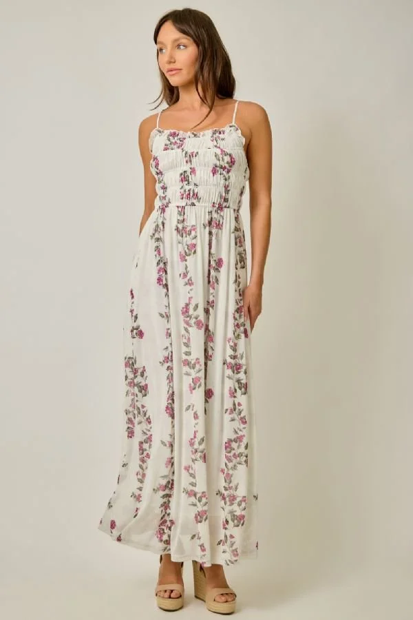 T_61381-Ivory_03.jpg