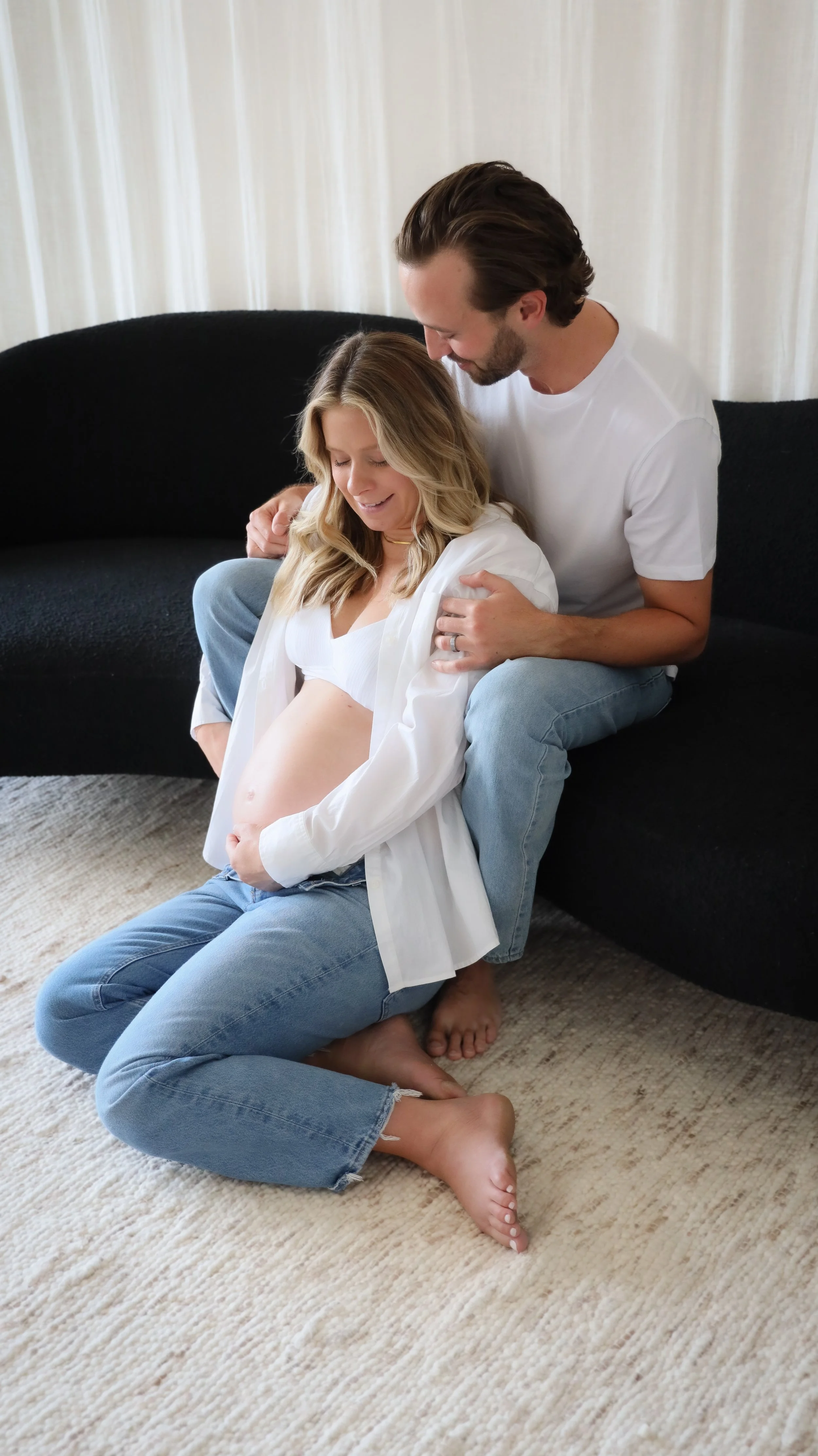 Nicole schmiedl Photography Maternity Dove Family-44.jpg
