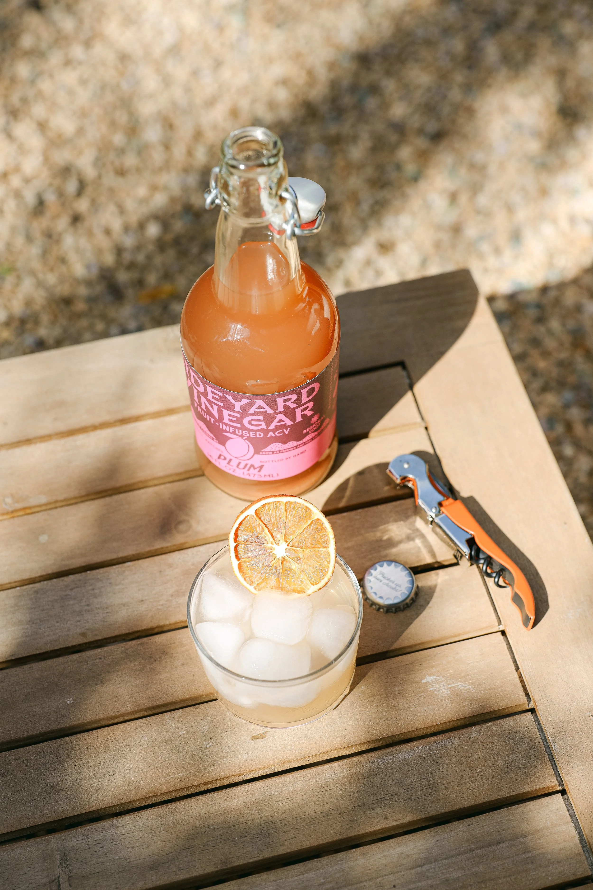 Sideyard Shrubs Soda by Nicole Schmiedl