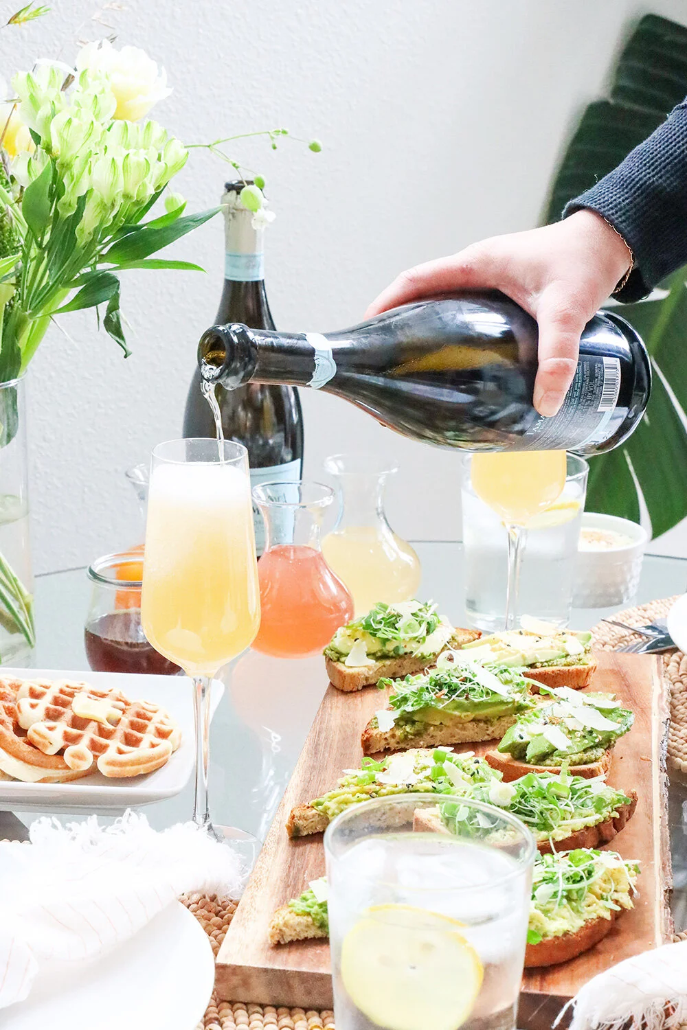Mimosa_bar.jpg