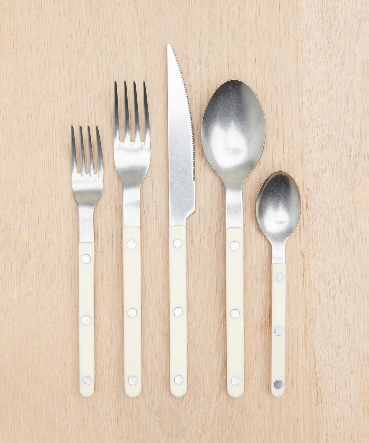 Bistro Vintage Finish Cutlery Set