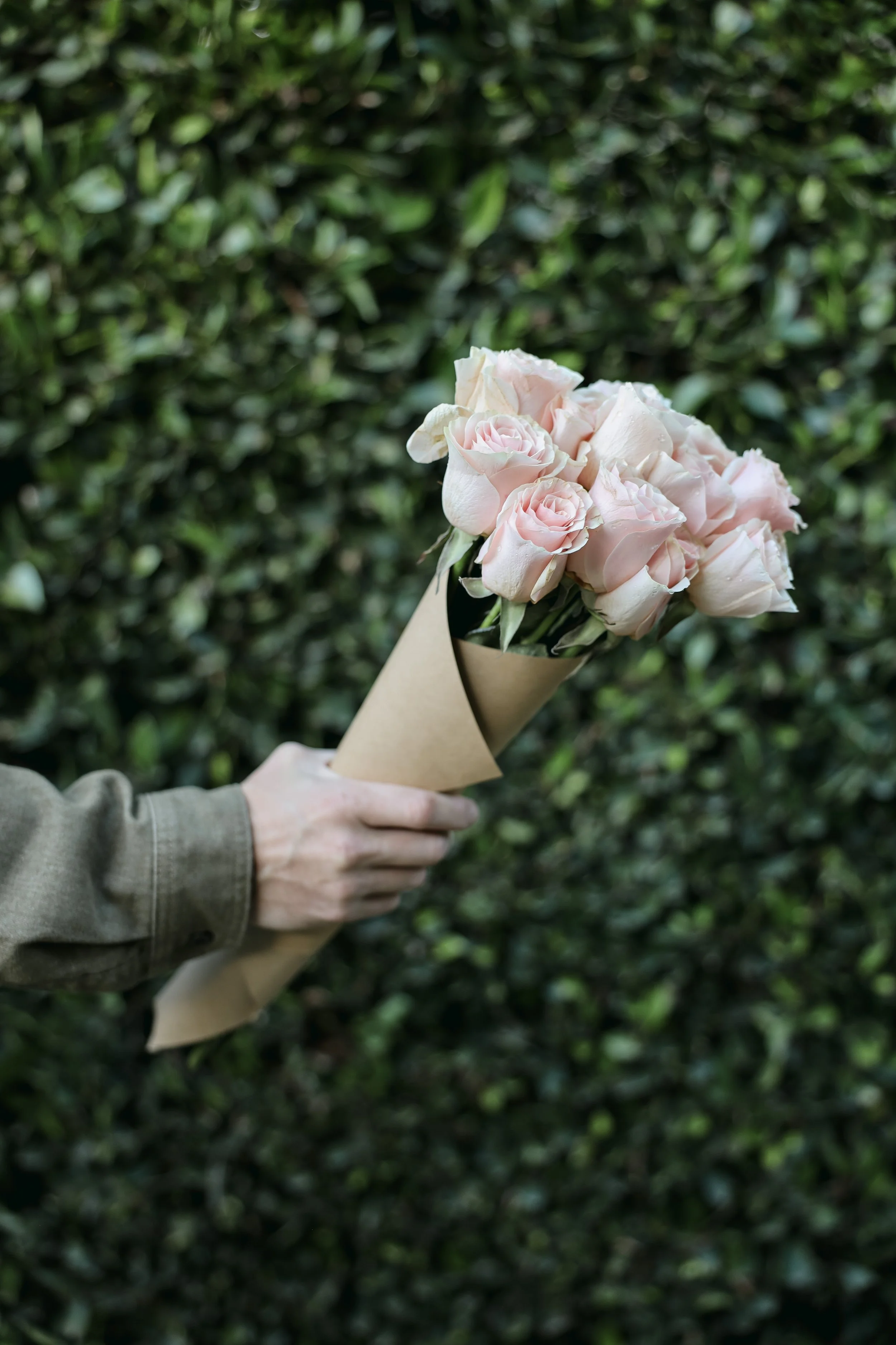 2024 Valentine's Day Gift Guide_Nicole Schmiedl-7.JPG