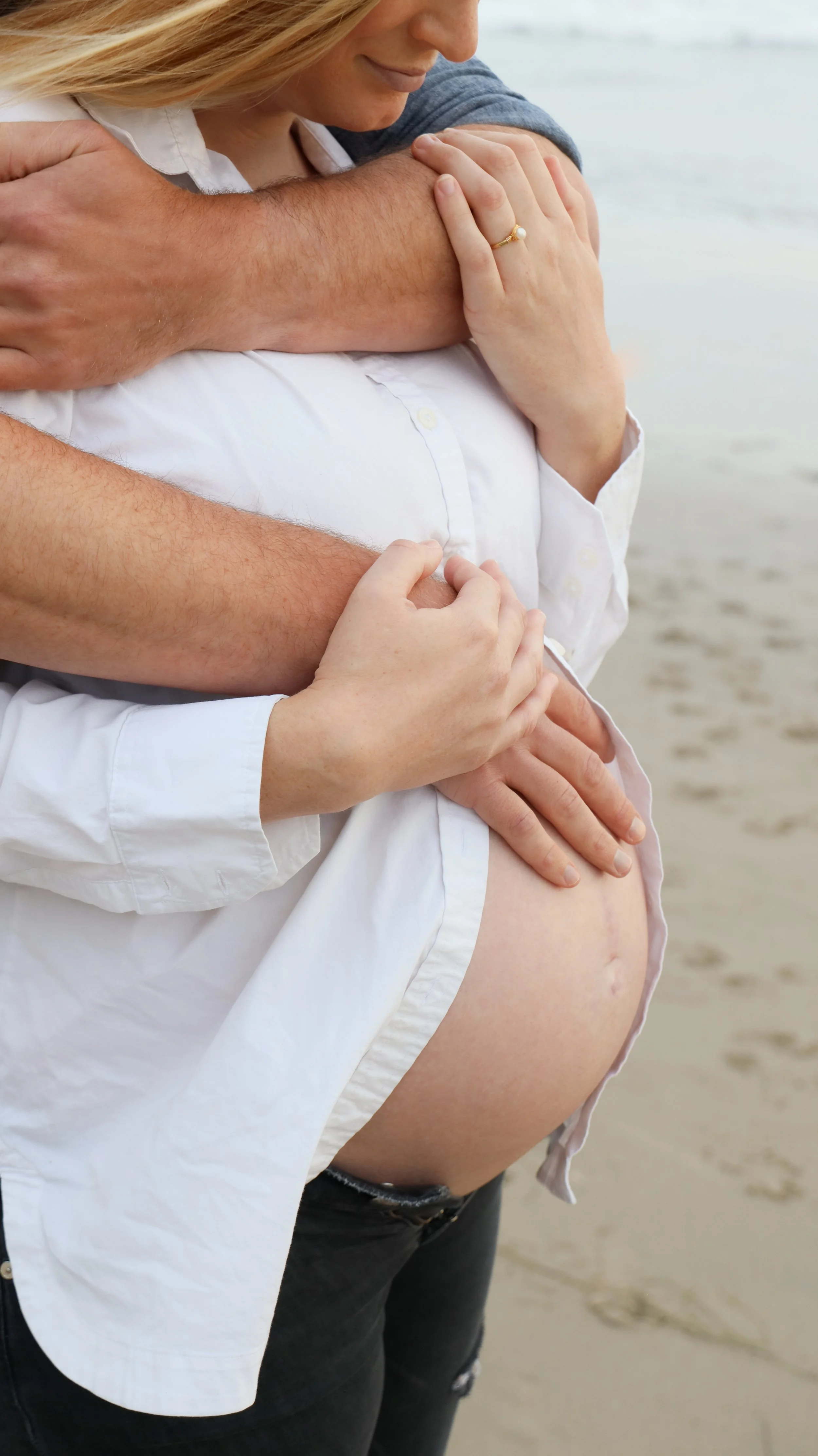 Santa Barbara Maternity Photography: Perlin Family's Precious Moments with Nicole Schmiedl