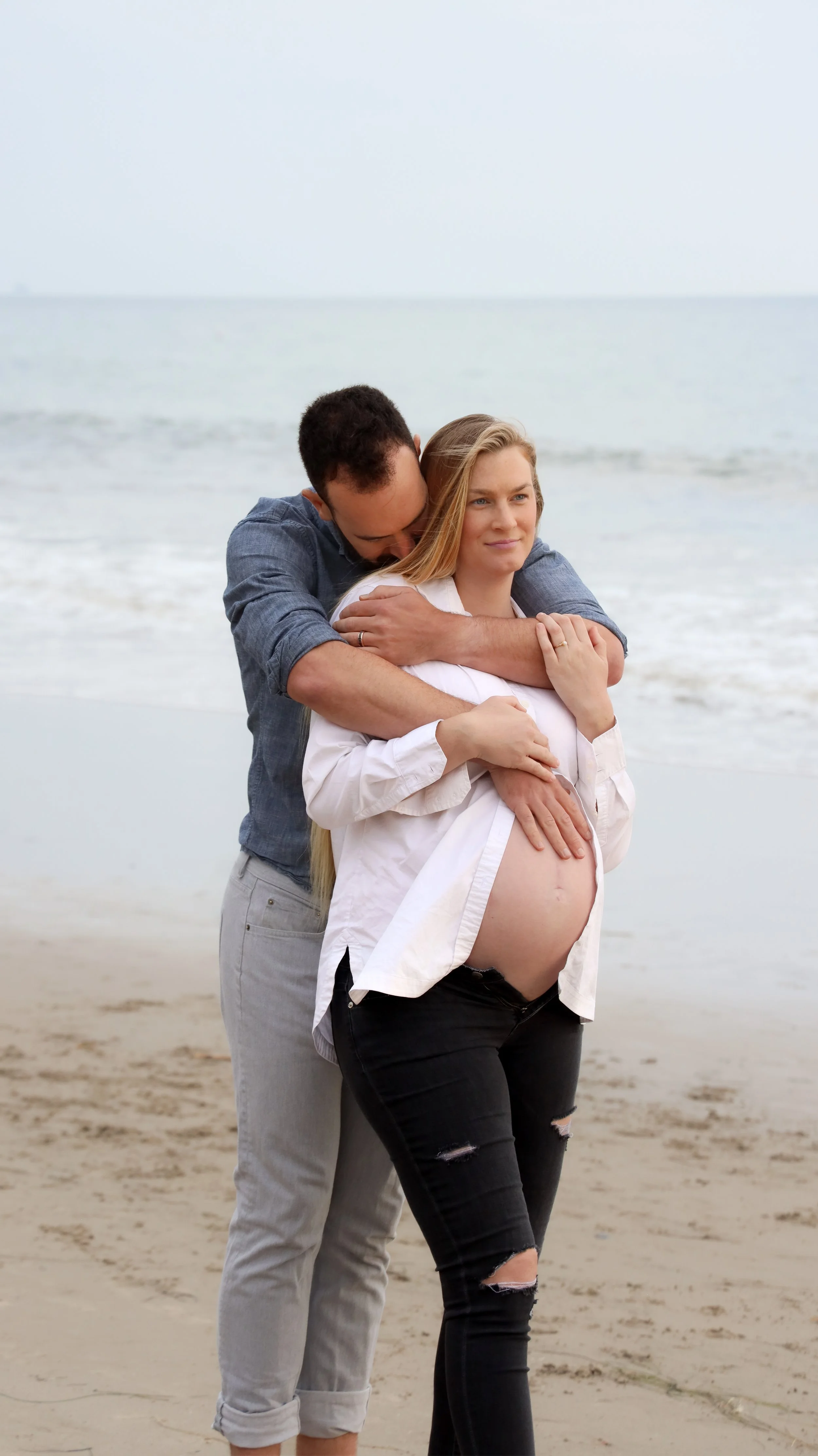Santa Barbara Maternity Photography: Perlin Family's Precious Moments with Nicole Schmiedl