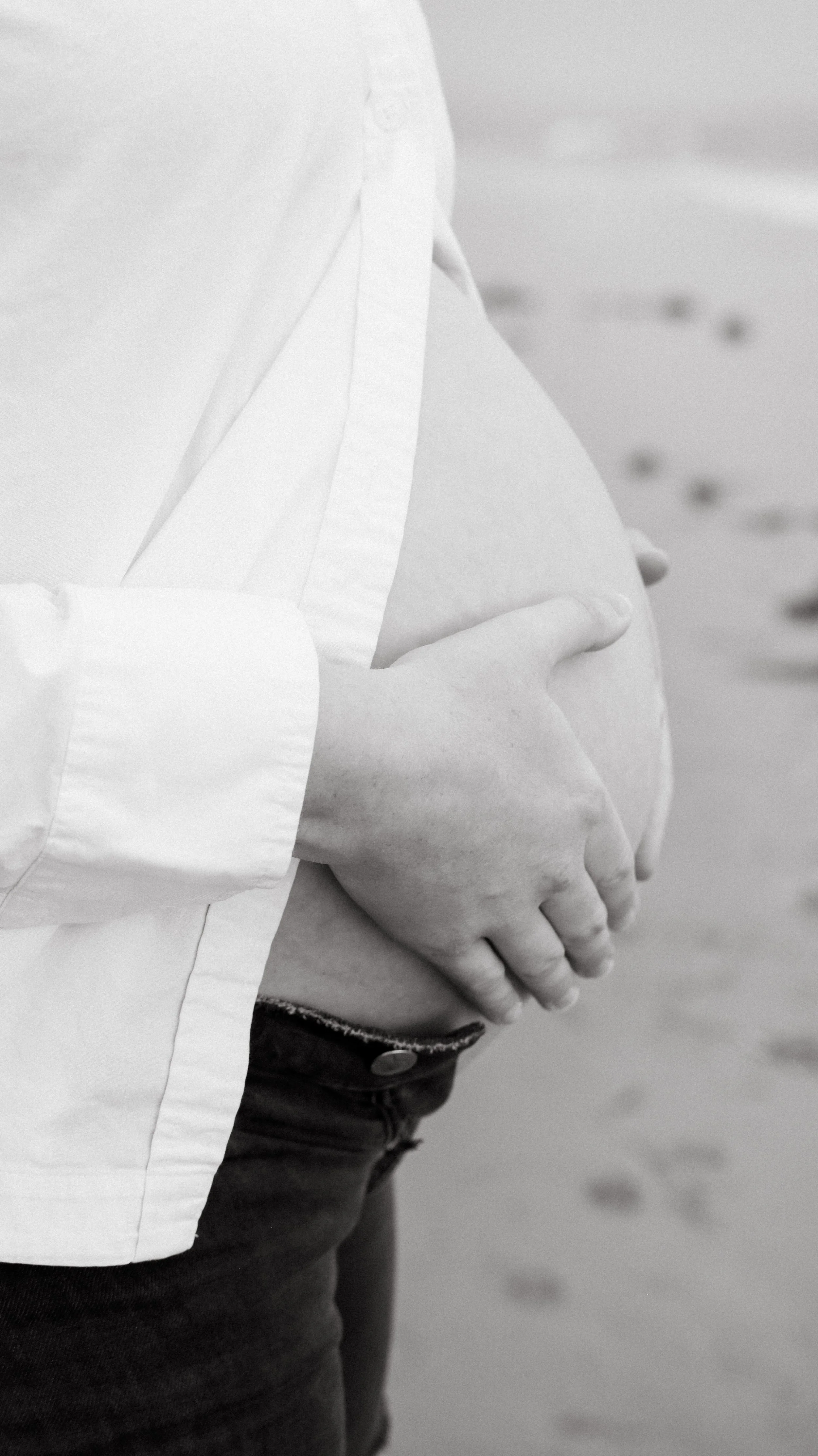 Nicole Schmiedl Maternity Photography: Perlin Family's Beautiful Santa Barbara Beach Portrait
