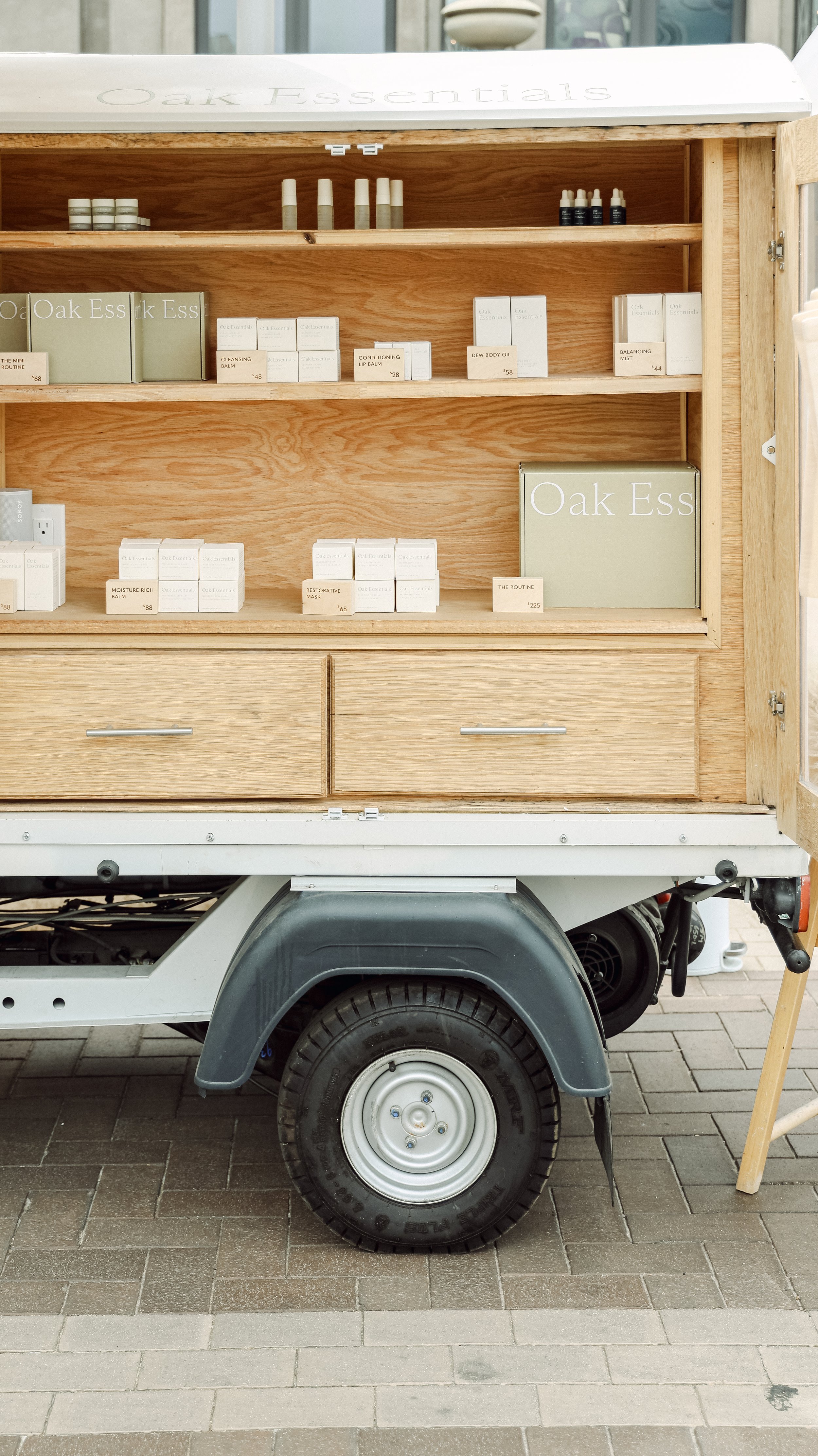 Oak Essentials x Jenni Kayne Pop-up Denver by Nicole Schmiedl