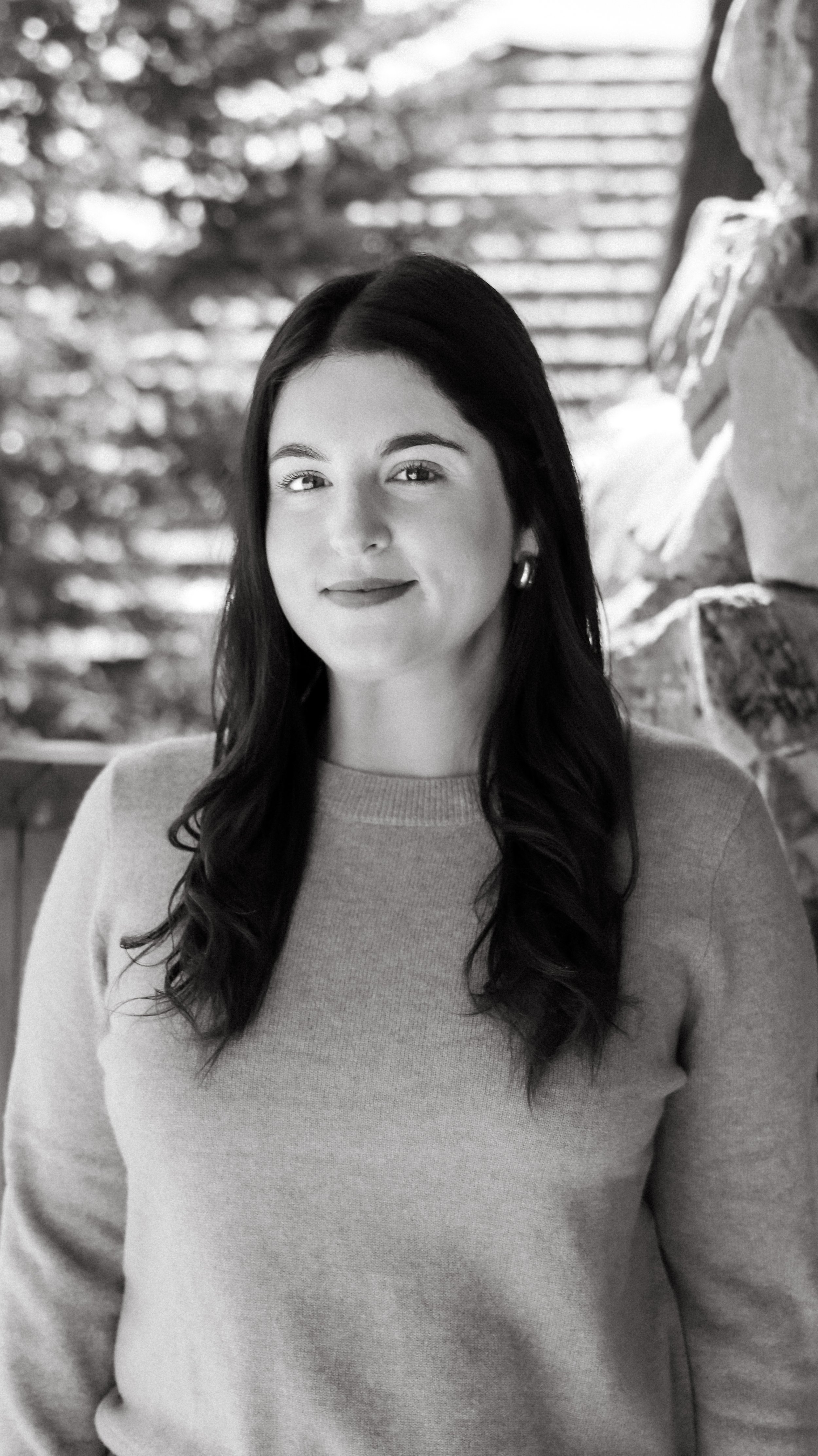 Ebru Altuner Kaufman, Founder of Apres Report, by Nicole Schmiedl Photography