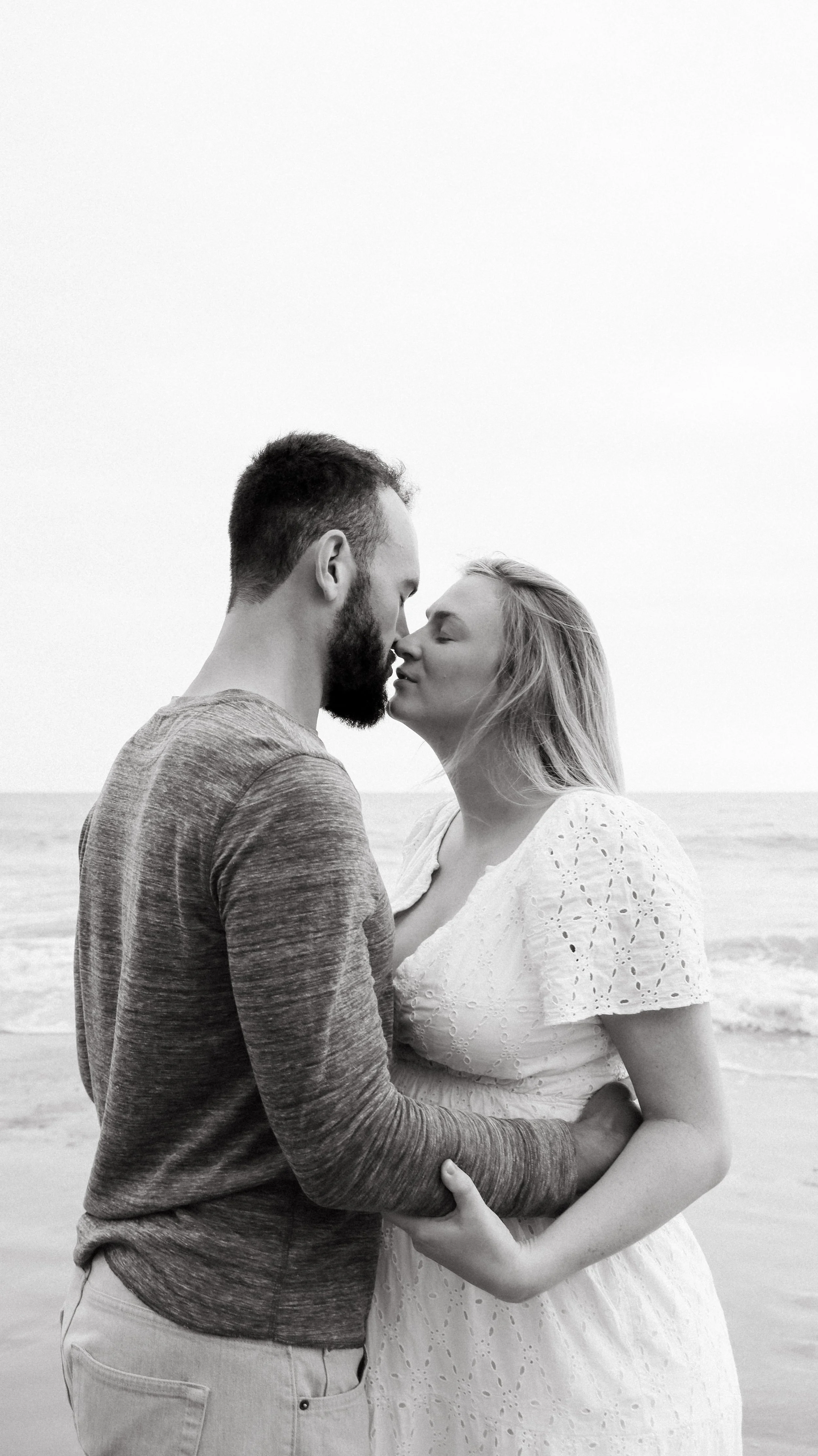 Nicole Schmiedl Maternity Photography: Perlin Family's Beautiful Santa Barbara Beach Portrait
