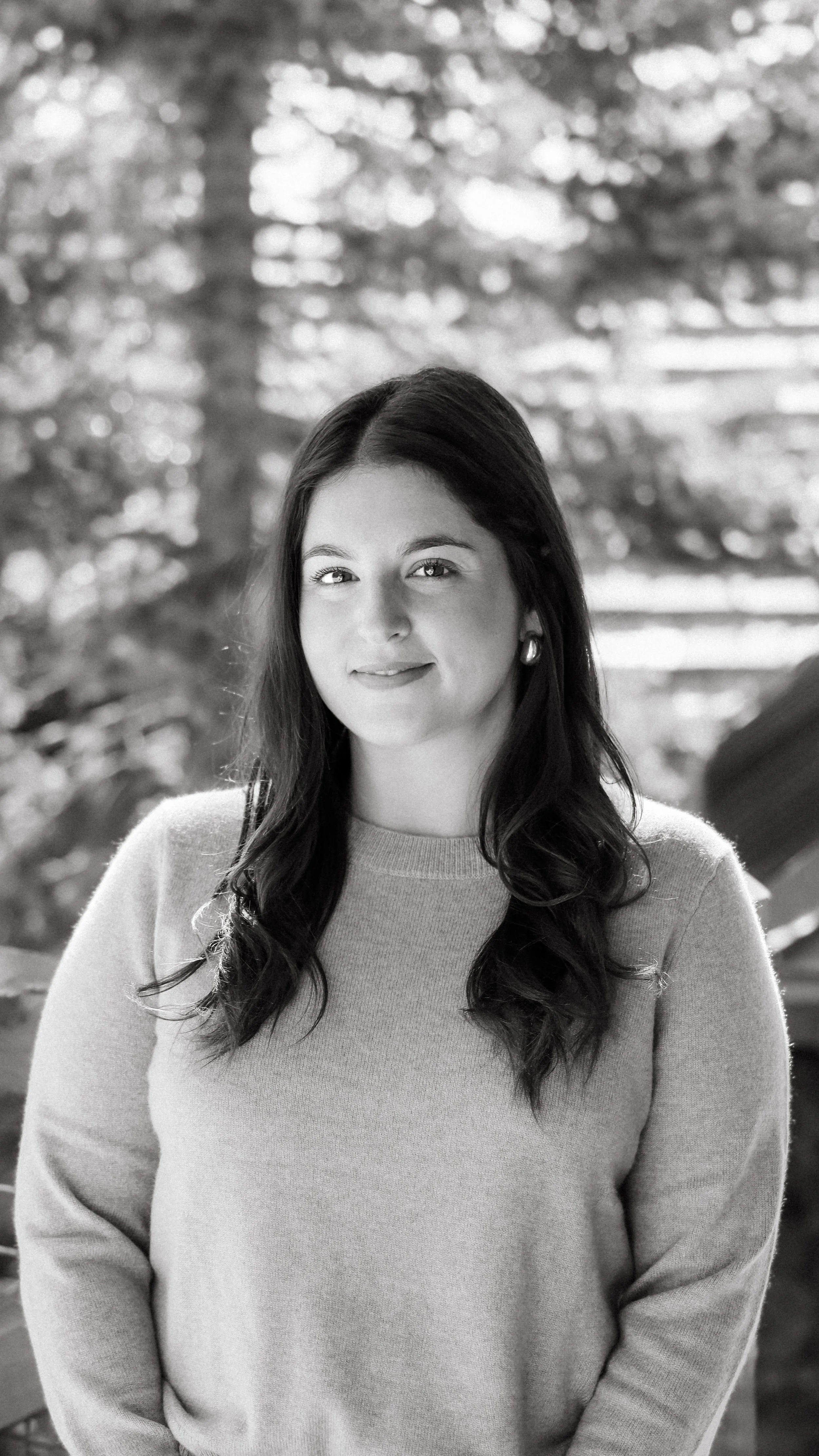 Ebru Altuner Kaufman, Founder of Apres Report, by Nicole Schmiedl Photography