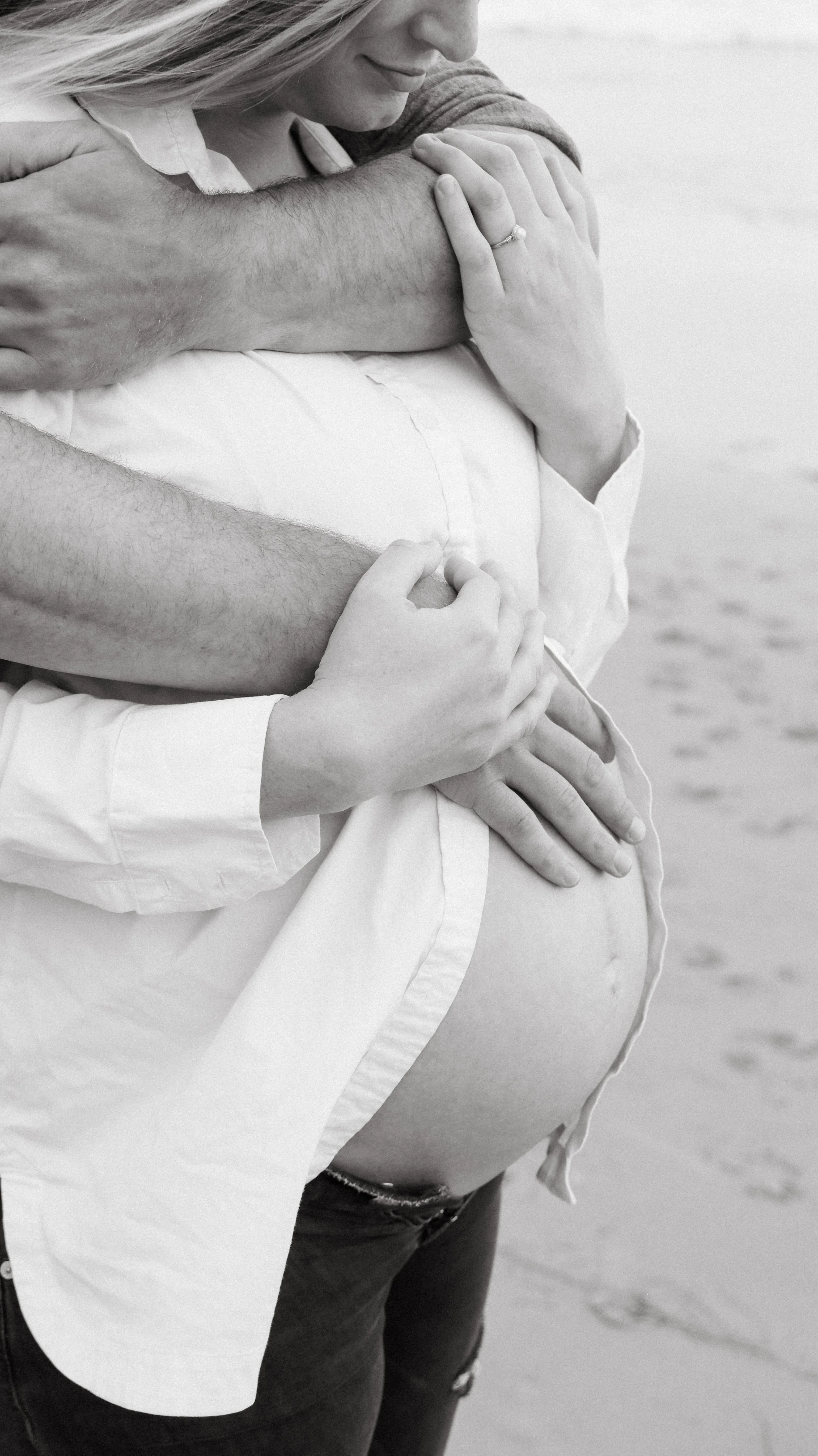 Nicole Schmiedl Maternity Photography: Perlin Family's Beautiful Santa Barbara Beach Portrait
