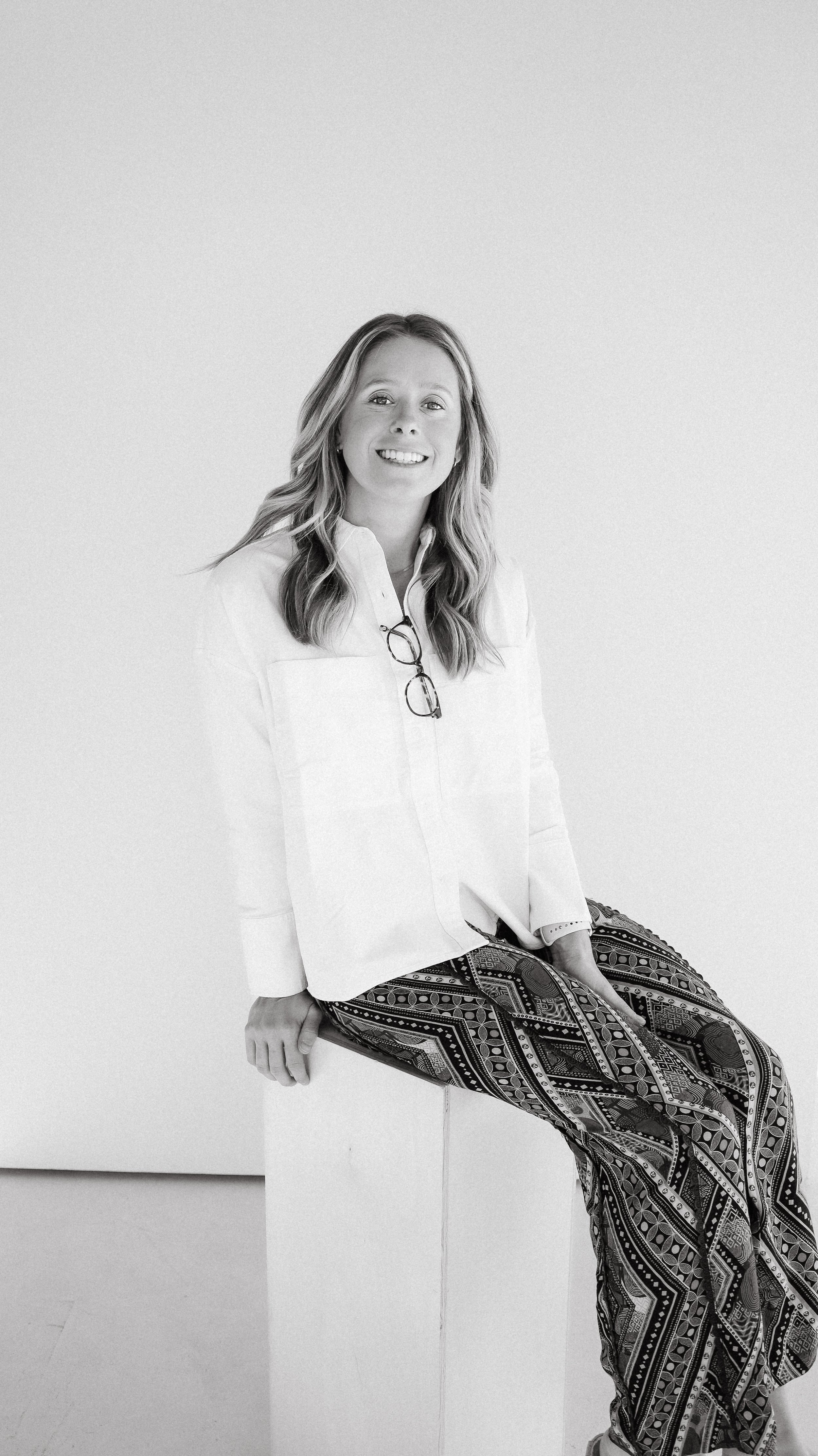 Jackie Dove by Nicole Schmiedl