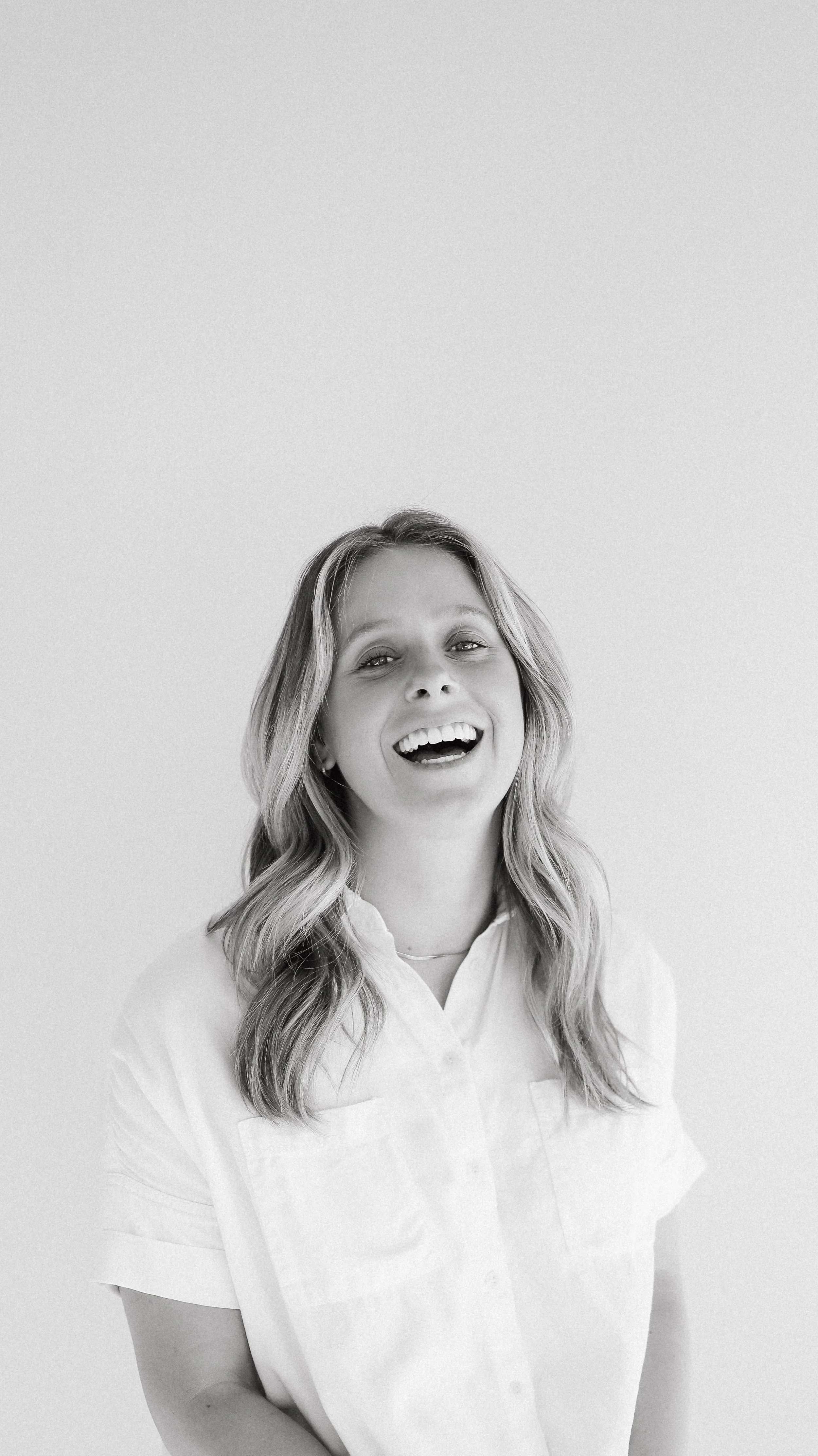 Jackie Dove by Nicole Schmiedl