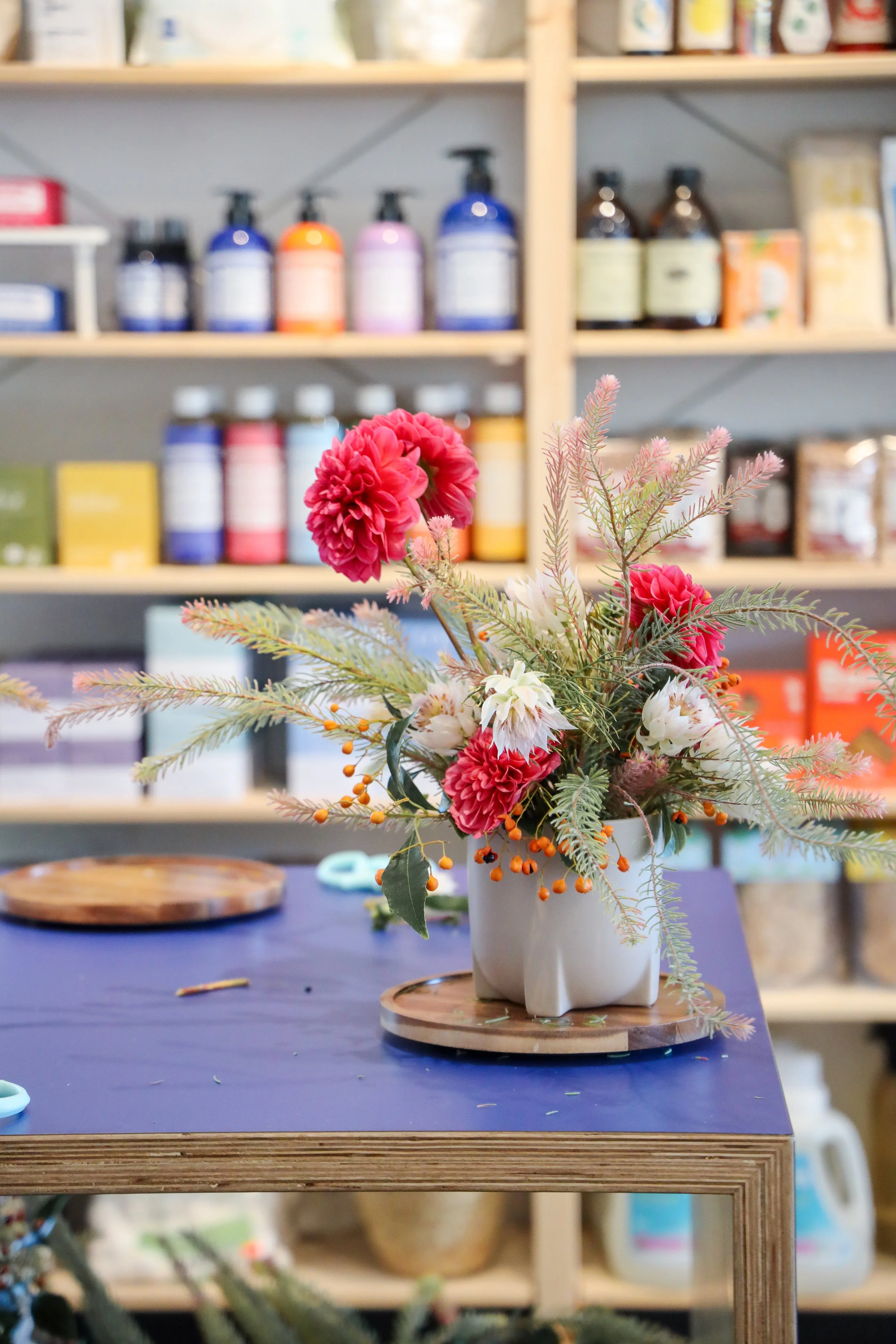 Shop Eddy x Copine de Fleur by Nicole Schmiedl