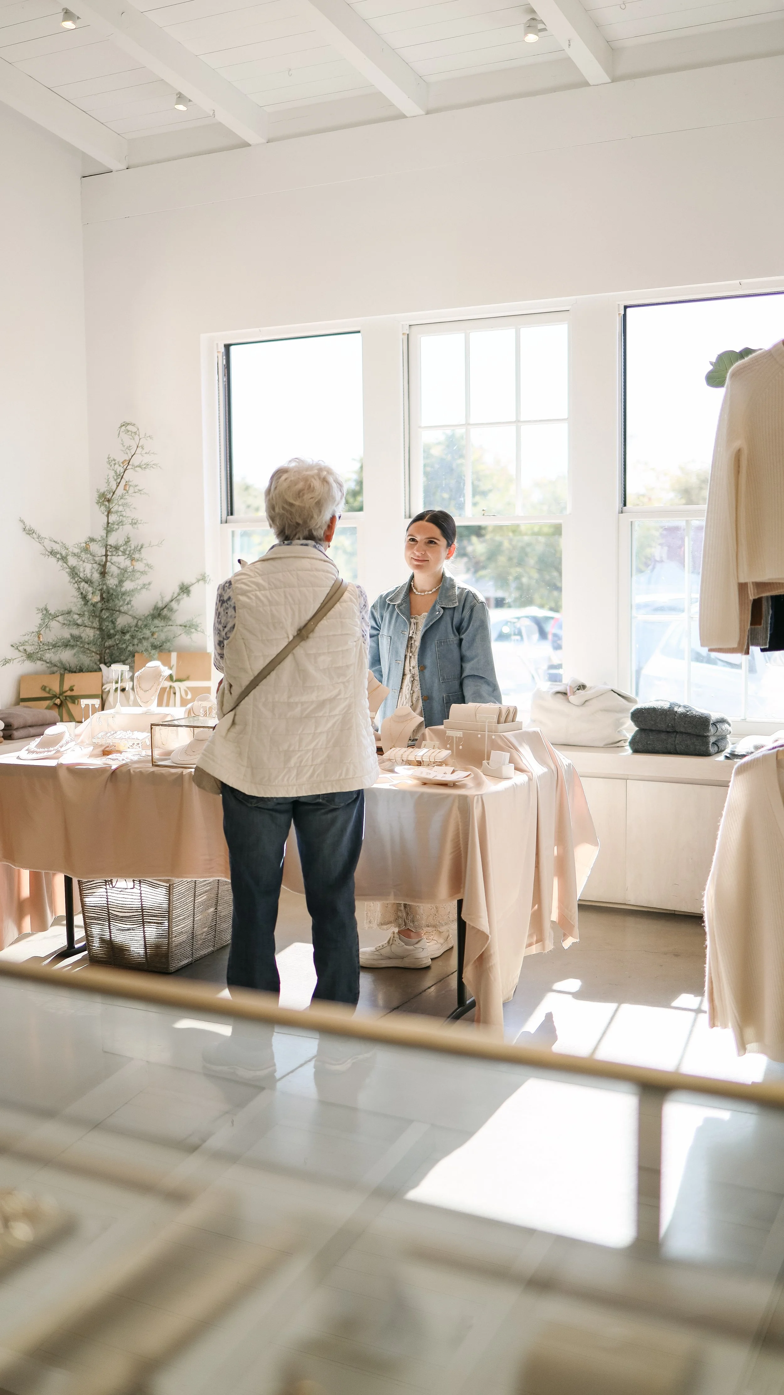 Jenni Kayne Holiday Market by Nicole Schmiedl