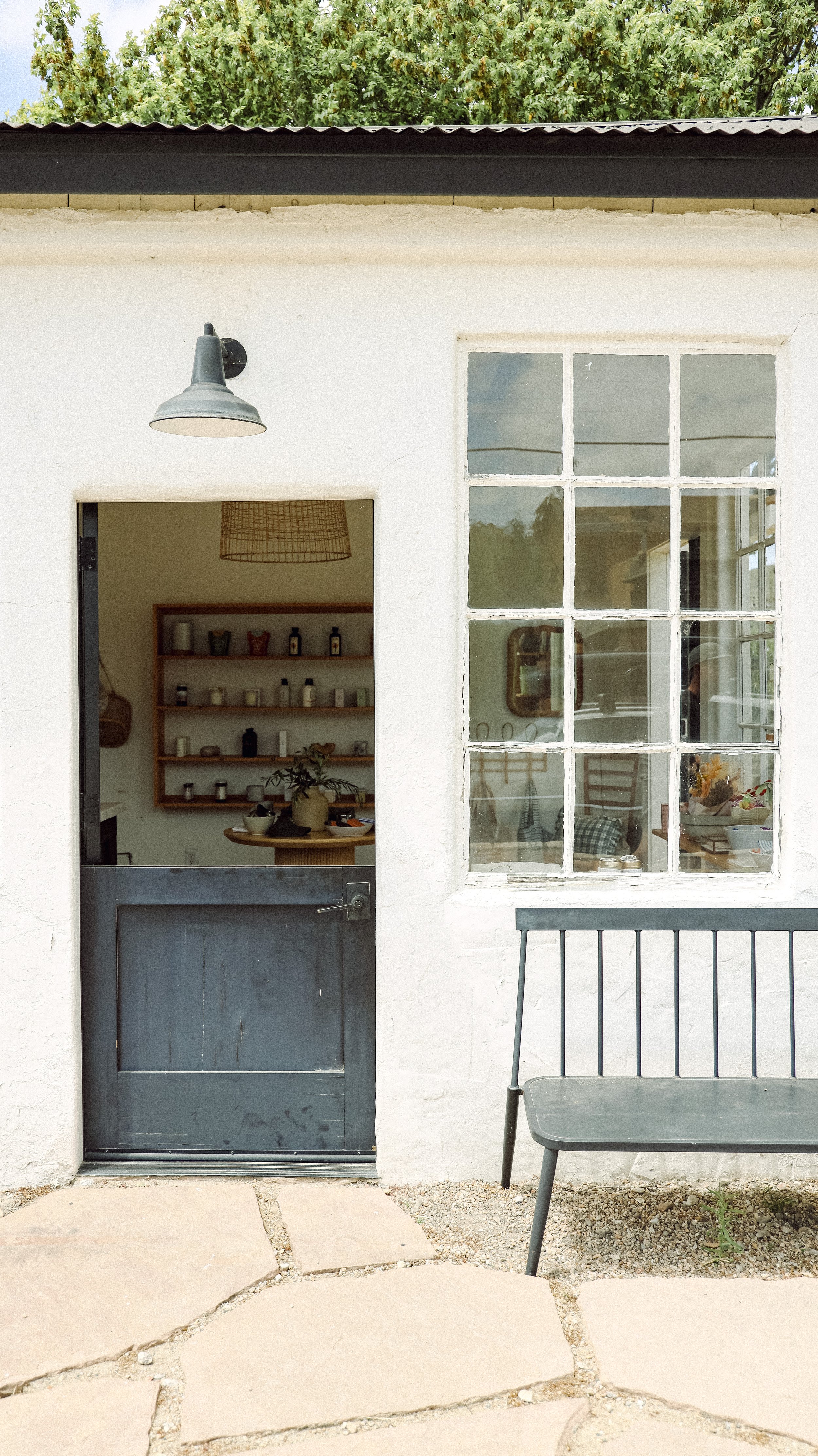 Bodega Los Alamos by Nicole Schmiedl 