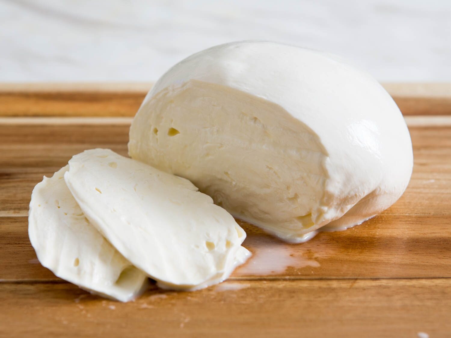 Mozzarella di Bufala 01.jpg