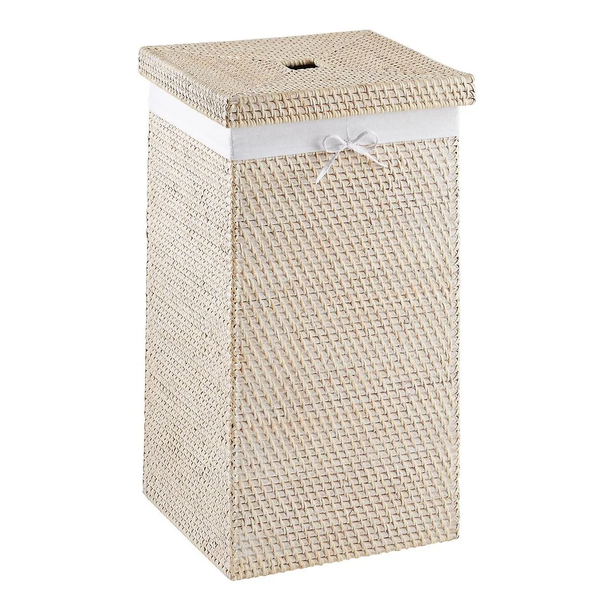RATTAN HAMPER