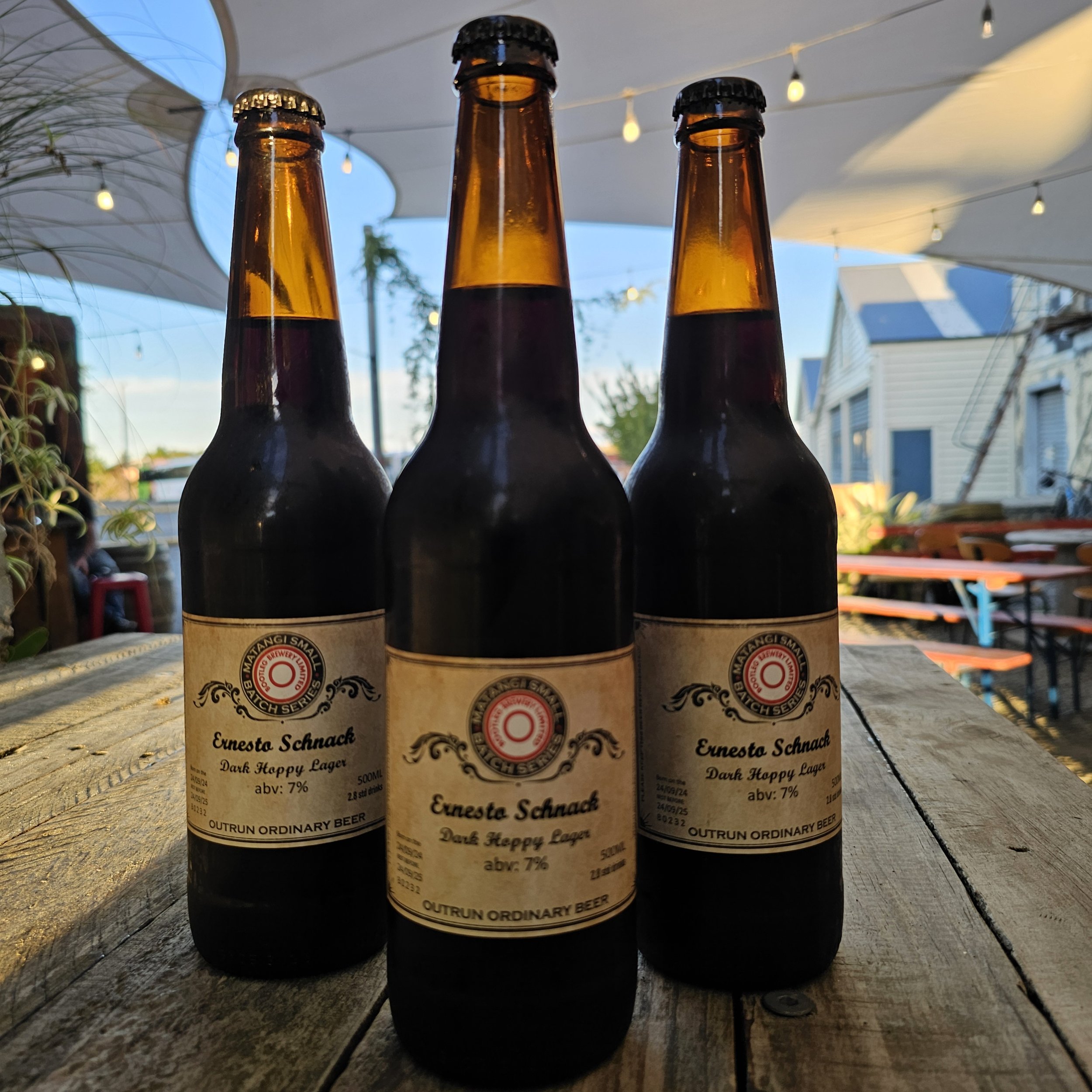 Ernesto Dark Lager Bottle.jpg
